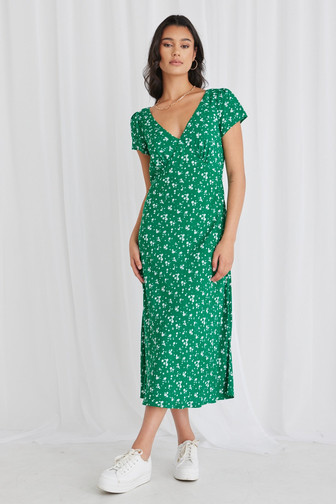 Cosmic Green Ditsy Print Sleeveless Slim Fit Midi Dress for Women | Summer Casual Wear, Beach Vacation, Party Outfit