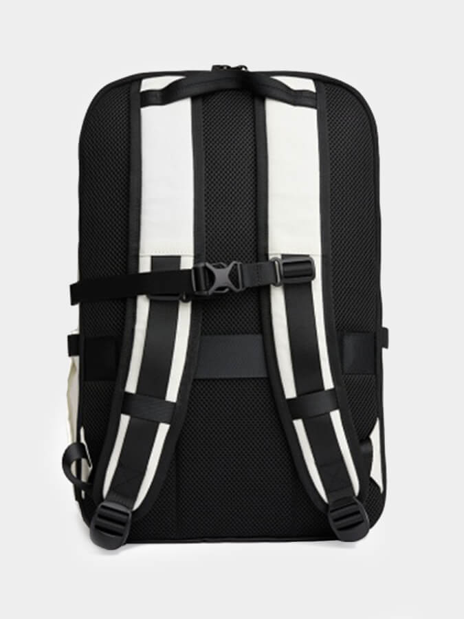 Vooray 2nd Avenue Backpack - Stylish Laptop Backpack for Women & Men, Water-Resistant College School Bag with USB Charging Port - Perfect for Work, Travel & Daily Commute