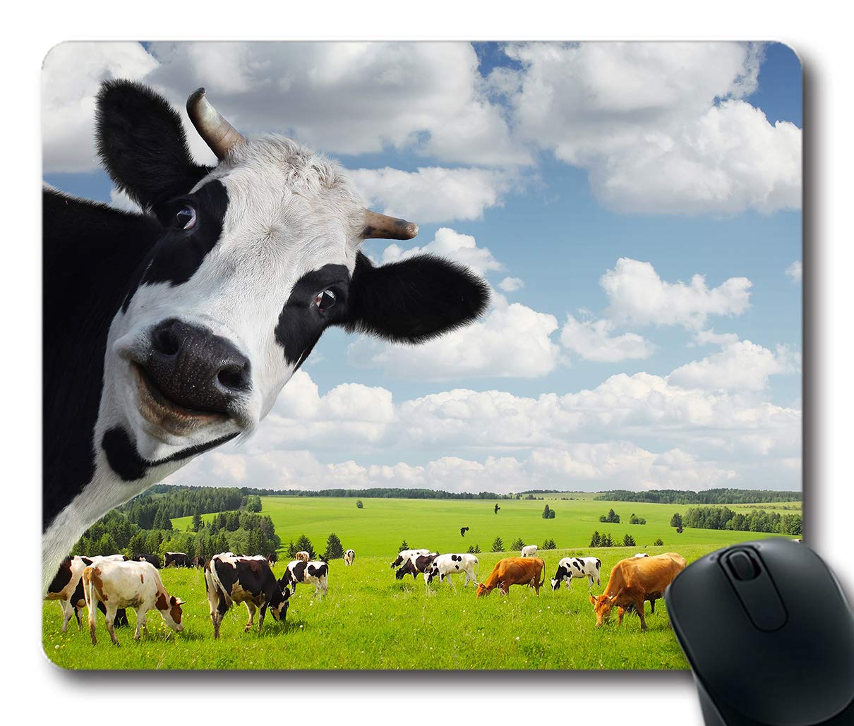 Funny Cow with Green Meadow Gaming Mouse Pad - Non-Slip Rubber Base, Large Rectangle Mouse Mat for PC, Laptop & Office Use
