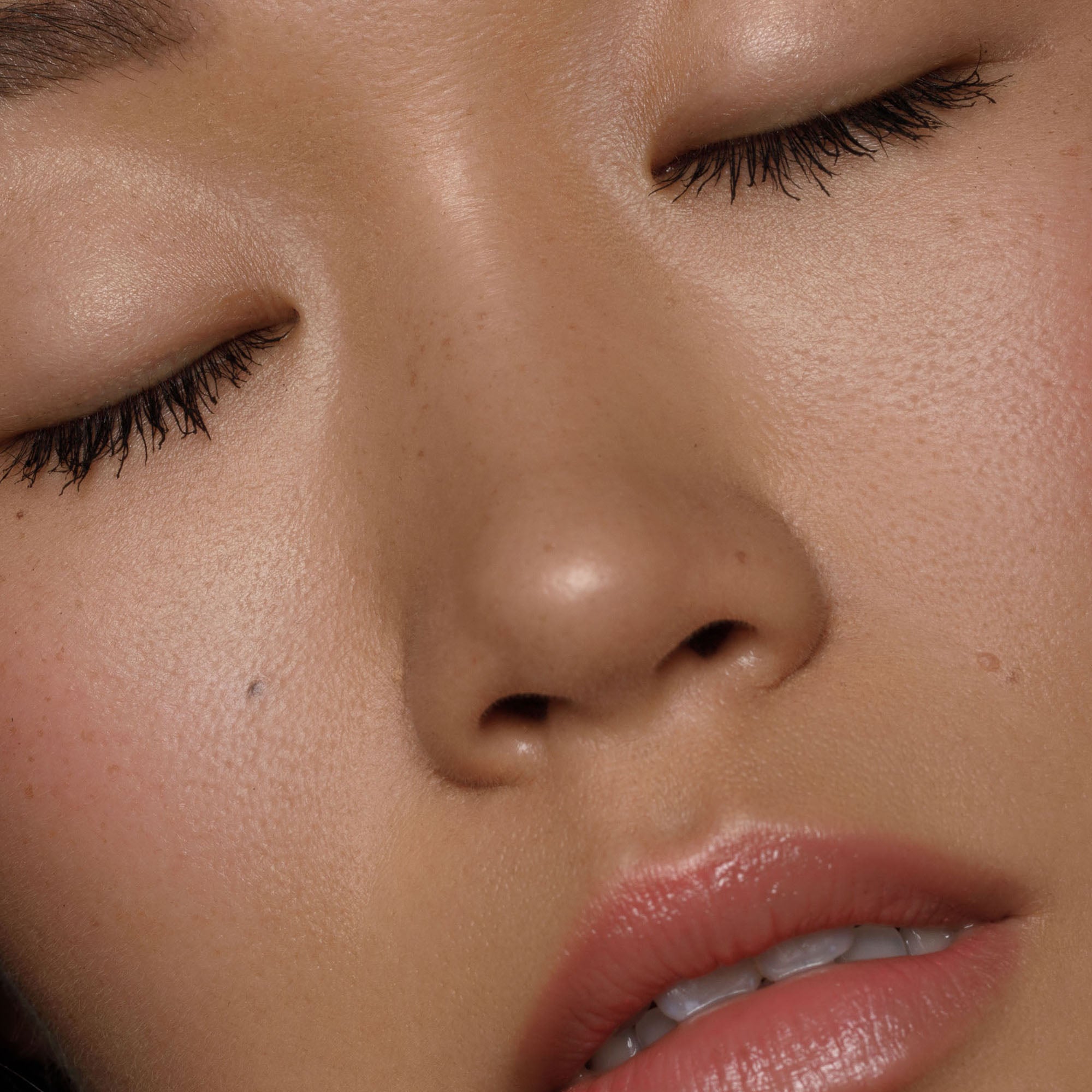 Soft Sorcery Weightless Serum Concealer - Full Coverage, Hydrating & Brightening - Perfect for Under Eyes, Blemishes & Dark Circles - Ideal for Daily Makeup & Special Occasions
