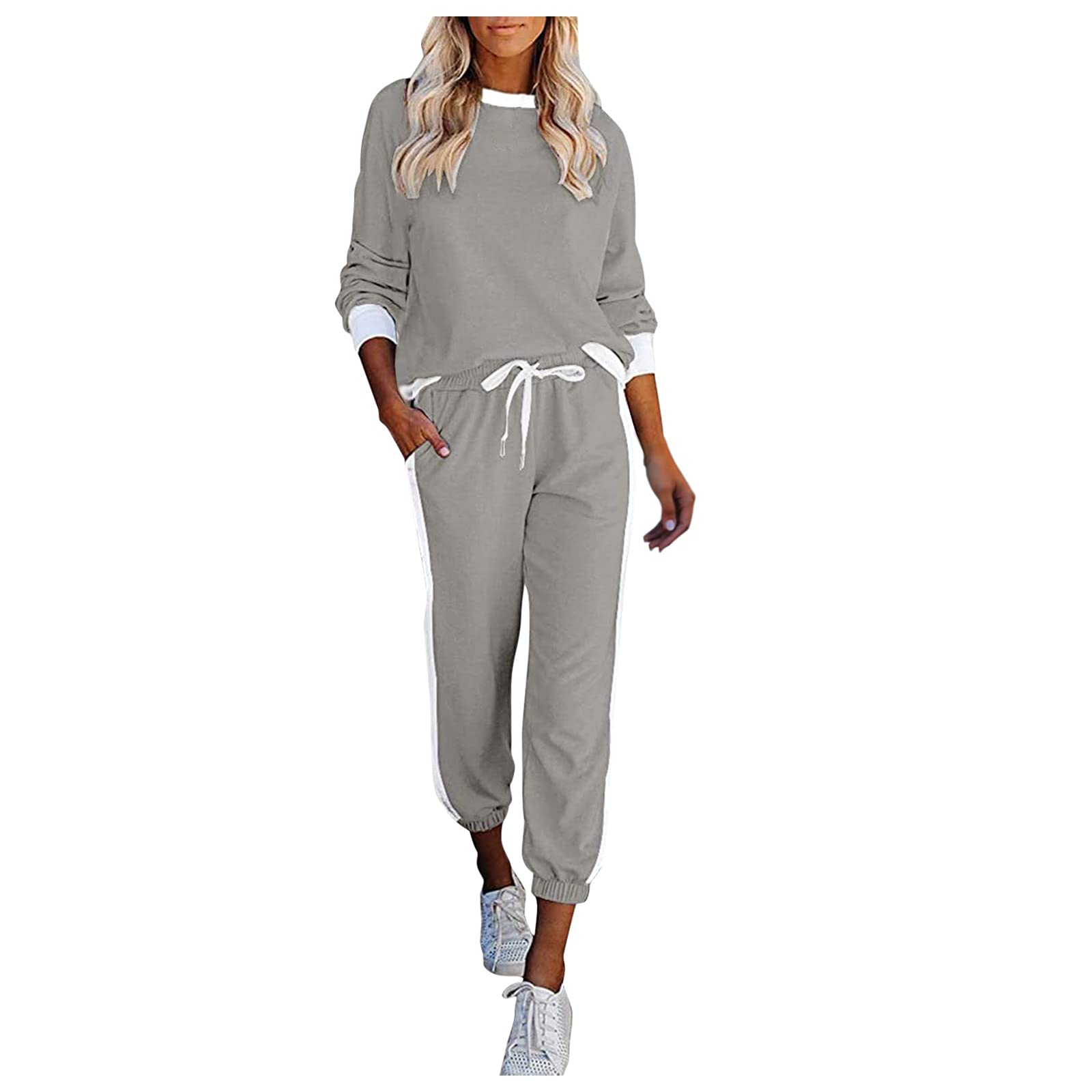 Xiloccer Women's 2-Piece Sweatsuit Set - Christmas Pajamas, Lounge Wear & Jogging Outfit - Cozy Fleece Tracksuit for Women - Perfect for Holiday Gifts, Home Relaxation & Casual Workouts