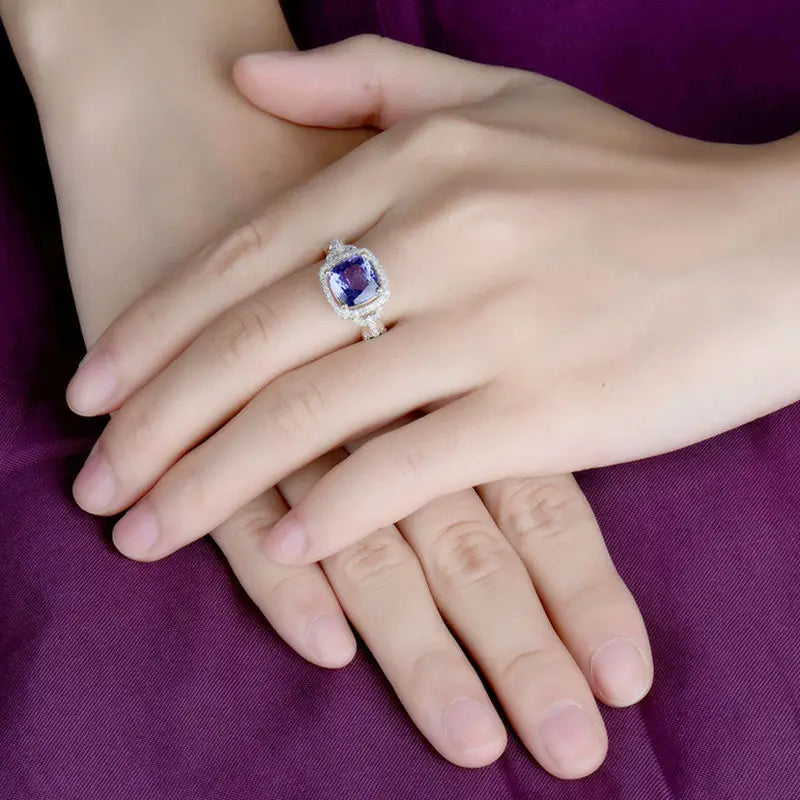 Vintage 14K Yellow Gold Cushion Cut Tanzanite & Diamond Wedding Ring for Women - Elegant Bridal Jewelry, Engagement Ring, Anniversary Gift for Her