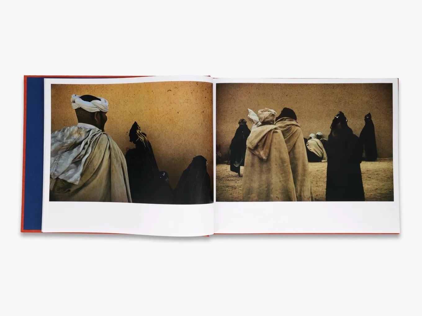 Harry Gruyaert: Morocco Photography Book - Stunning Travel & Cultural Photography for Art Lovers, Home Decor, and Coffee Table Books