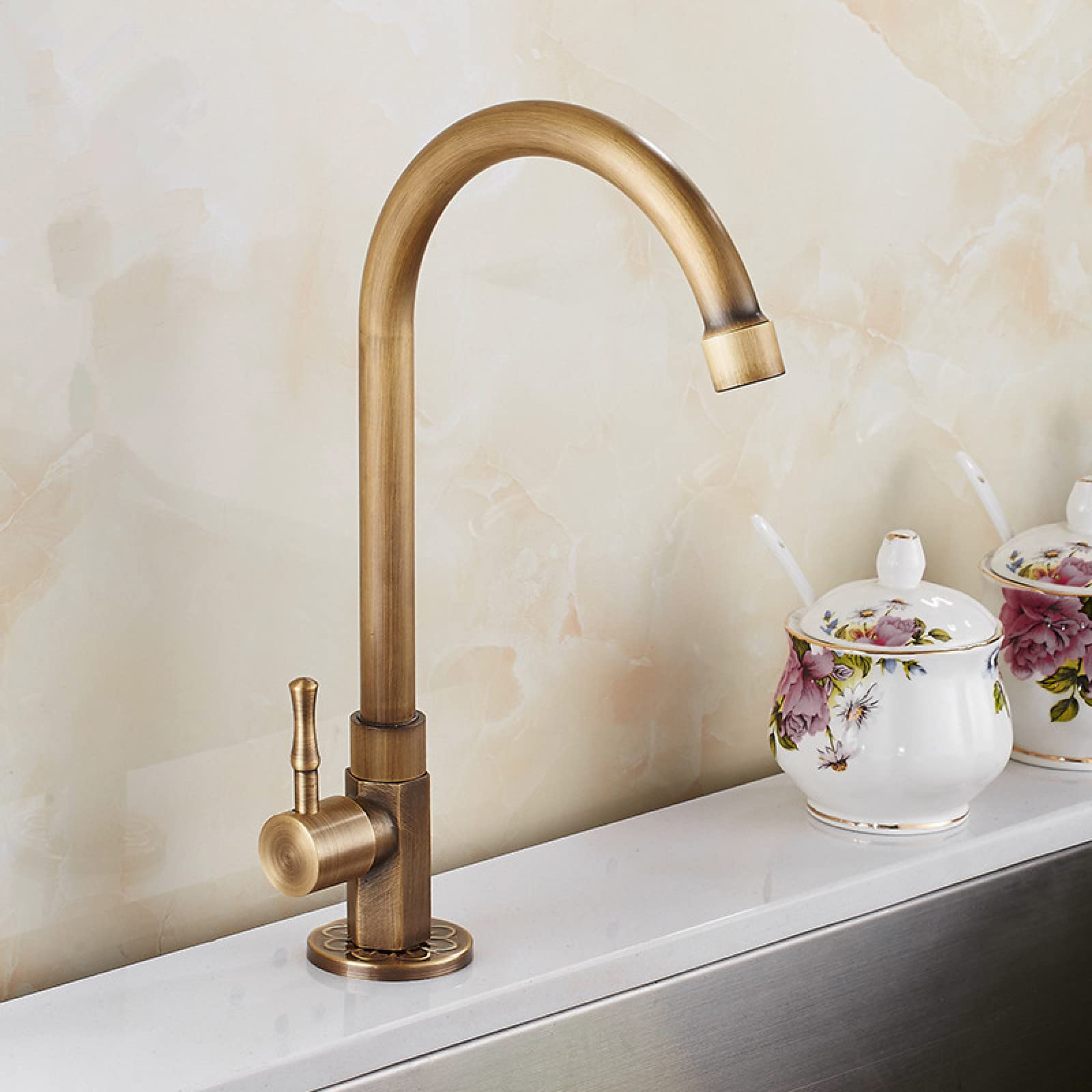 1-Piece Classic Brass Single Lever Cold Water Kitchen Sink Faucet with Goose Neck Spout - Perfect for Outdoor Use, RV, and Camping
