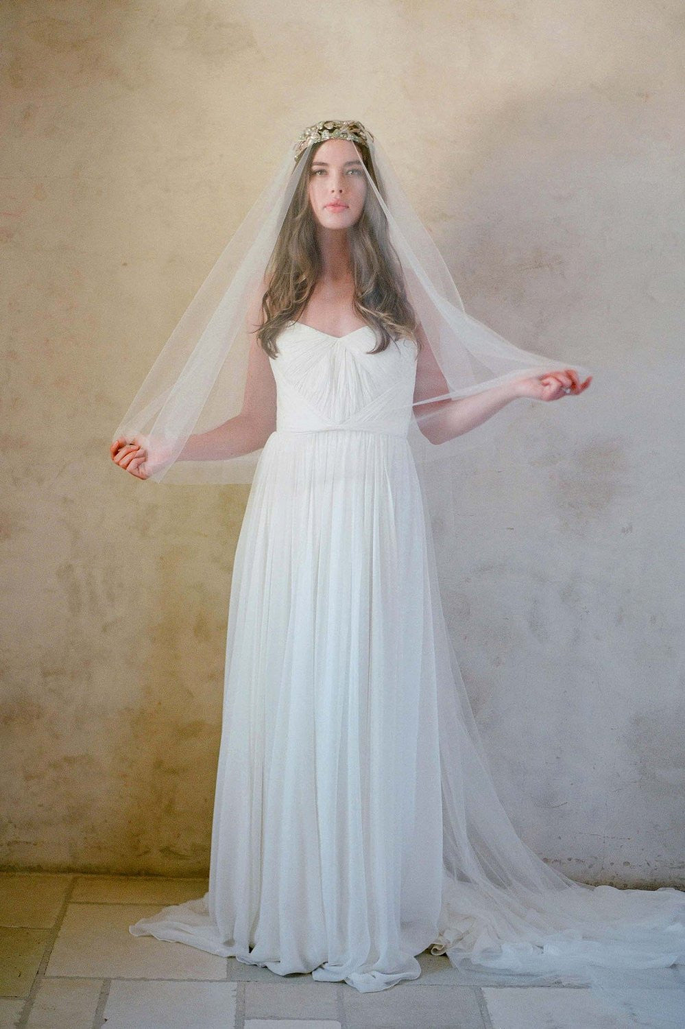 Ethereal Luxury Blusher & Cathedral Veil - Soft Pink Cheek Makeup & Bridal Accessory for Weddings, Photo Shoots & Special Events
