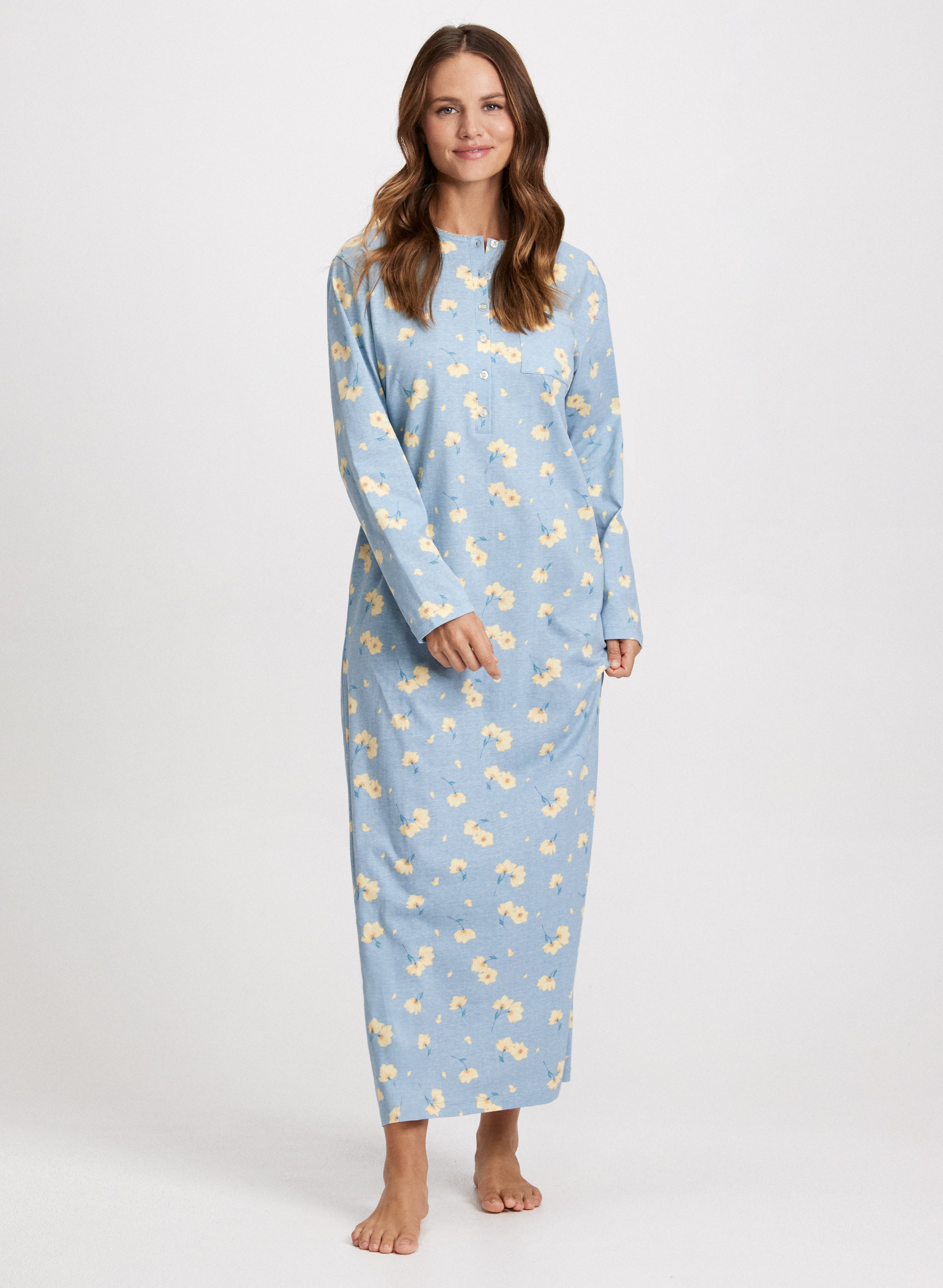 Floral Long Sleeve Nightgown for Women - Soft Comfortable Sleepwear for Relaxing at Home or Romantic Evenings