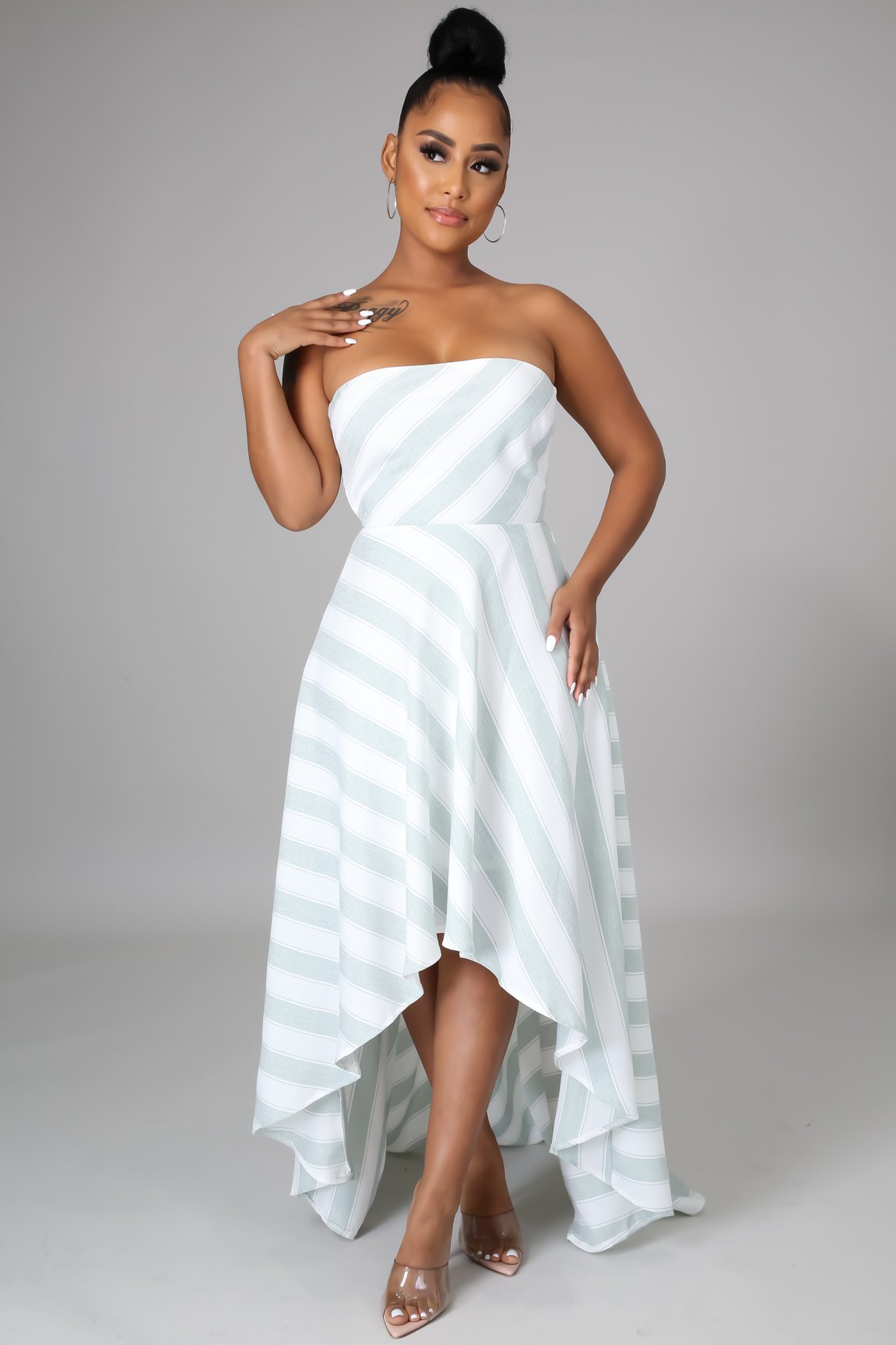 Private Escape Dress Sage Green - Elegant Women's Maxi Dress for Casual Wear, Date Night & Vacation | Soft Flowy Fabric, Comfortable & Stylish