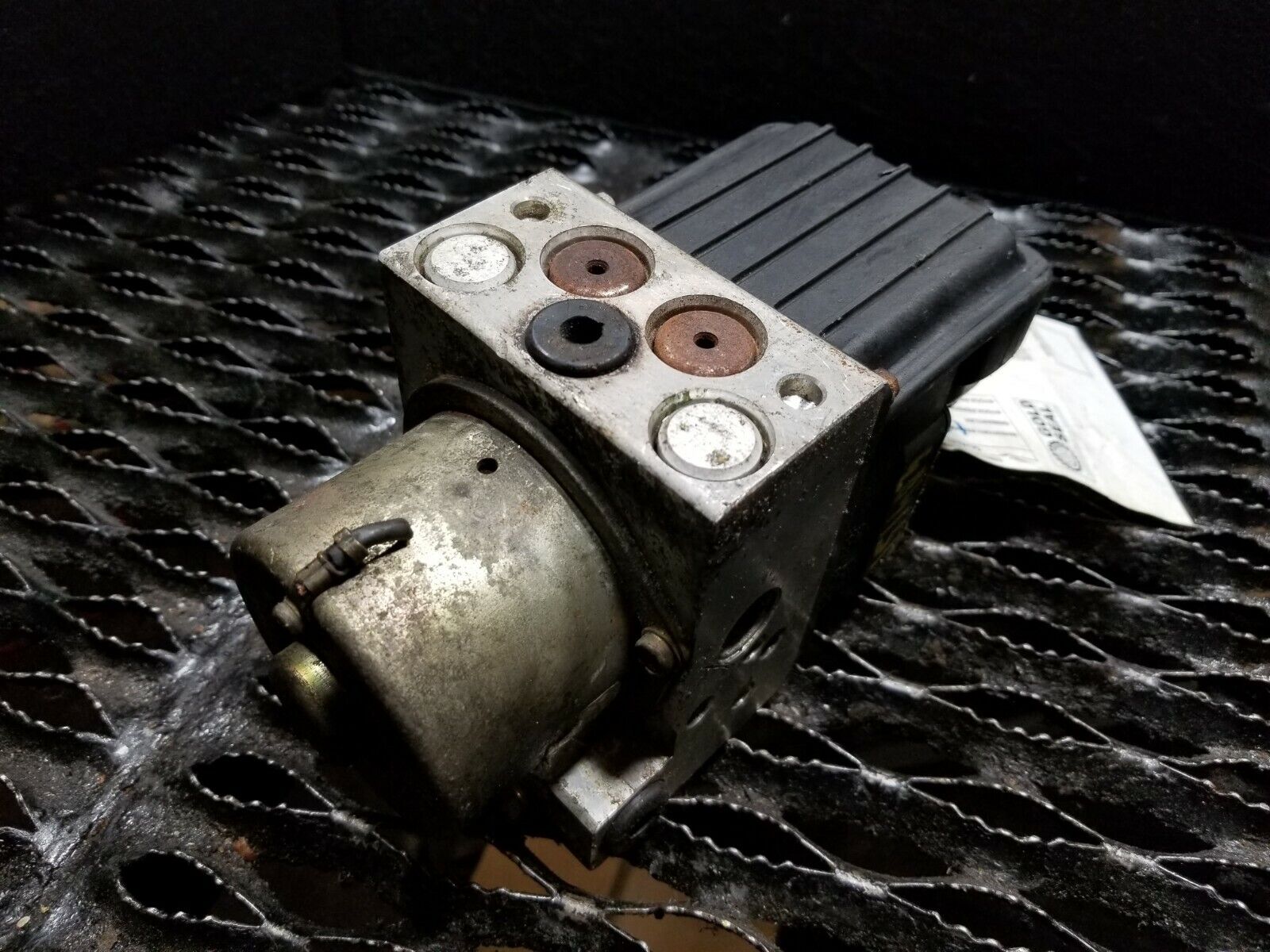 2001 Infiniti I30 ABS Anti-Lock Brake Module Pump OEM Part #128 - Reliable Braking System for Safe Driving & Performance