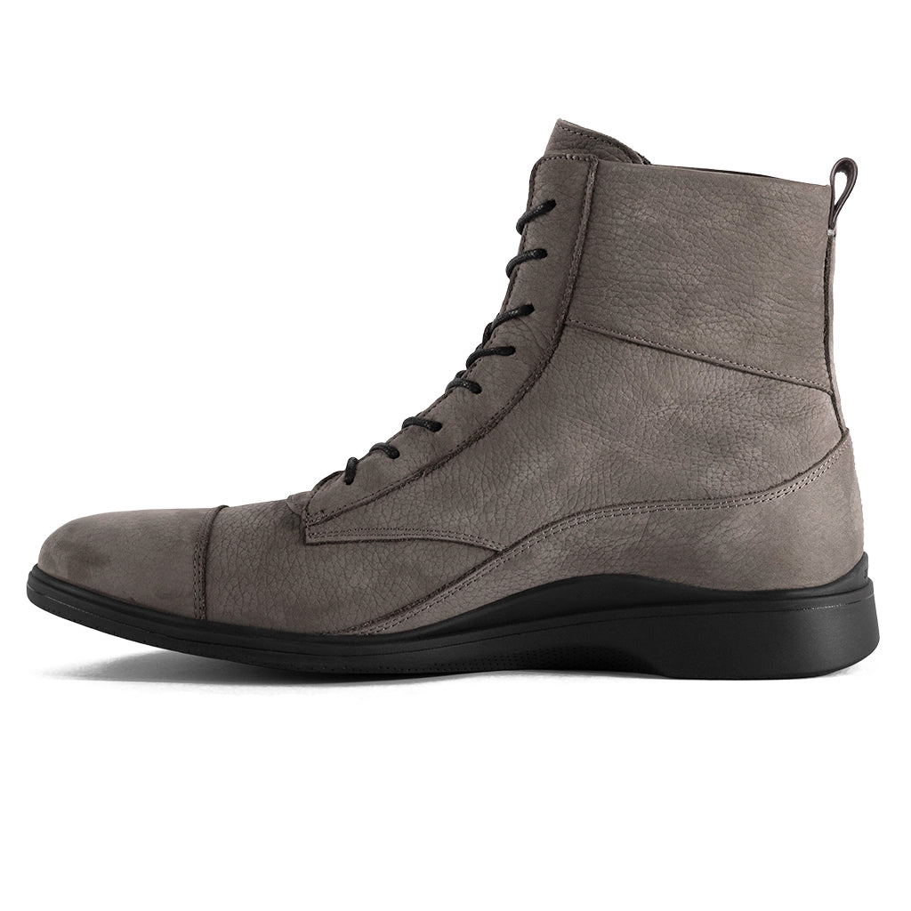 Premium Steel-Toe Work Boots for Men - Heavy Duty Safety Shoes with Slip & Oil Resistant Sole - Ideal for Construction, Warehouse & Industrial Work