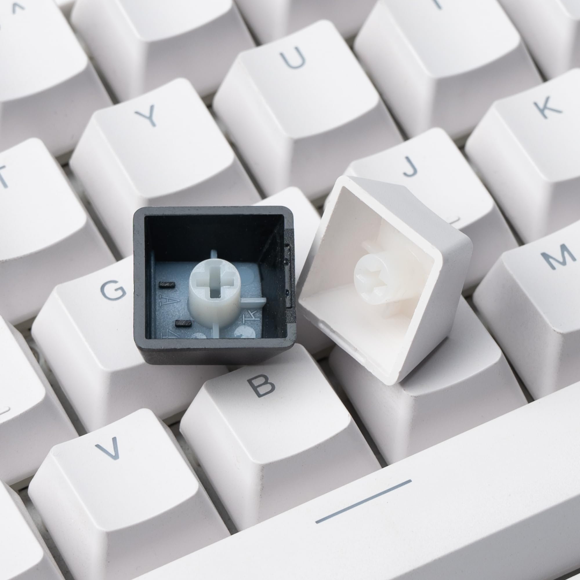 Keychron C2 Wired Mechanical Keyboard - 104 Keys, Gateron Brown Switch, LED Backlight for Mac/Windows - Perfect for Gaming & Office Work
