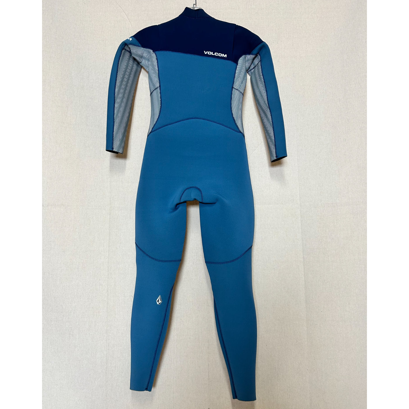 Volcom Boys 3/2 Chest Zip Wetsuit - Blue for Surfing, Swimming & Water Sports | Kids' Thermal Rash Guard