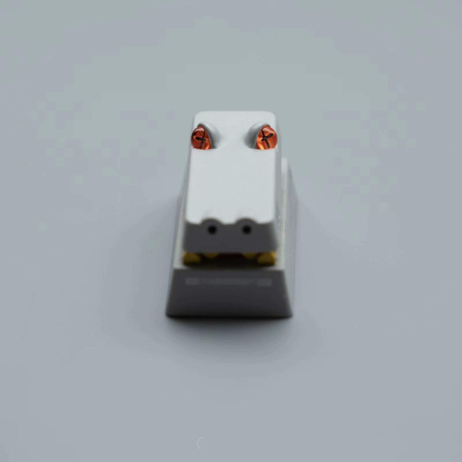 Handmade PBT Mechanical Keyboard Keycaps - Artistic 2U Backspace Key with Open/Close Crocodile Design for Custom Keyboard Decoration | Perfect for Gaming, Typing & Mechanical Keyboard Enthusiasts