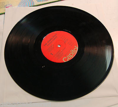 Beach Boys Endless Summer Vinyl Record Set - 2 LP Album in Great Condition - Perfect for Summer Parties & Beach Gatherings
