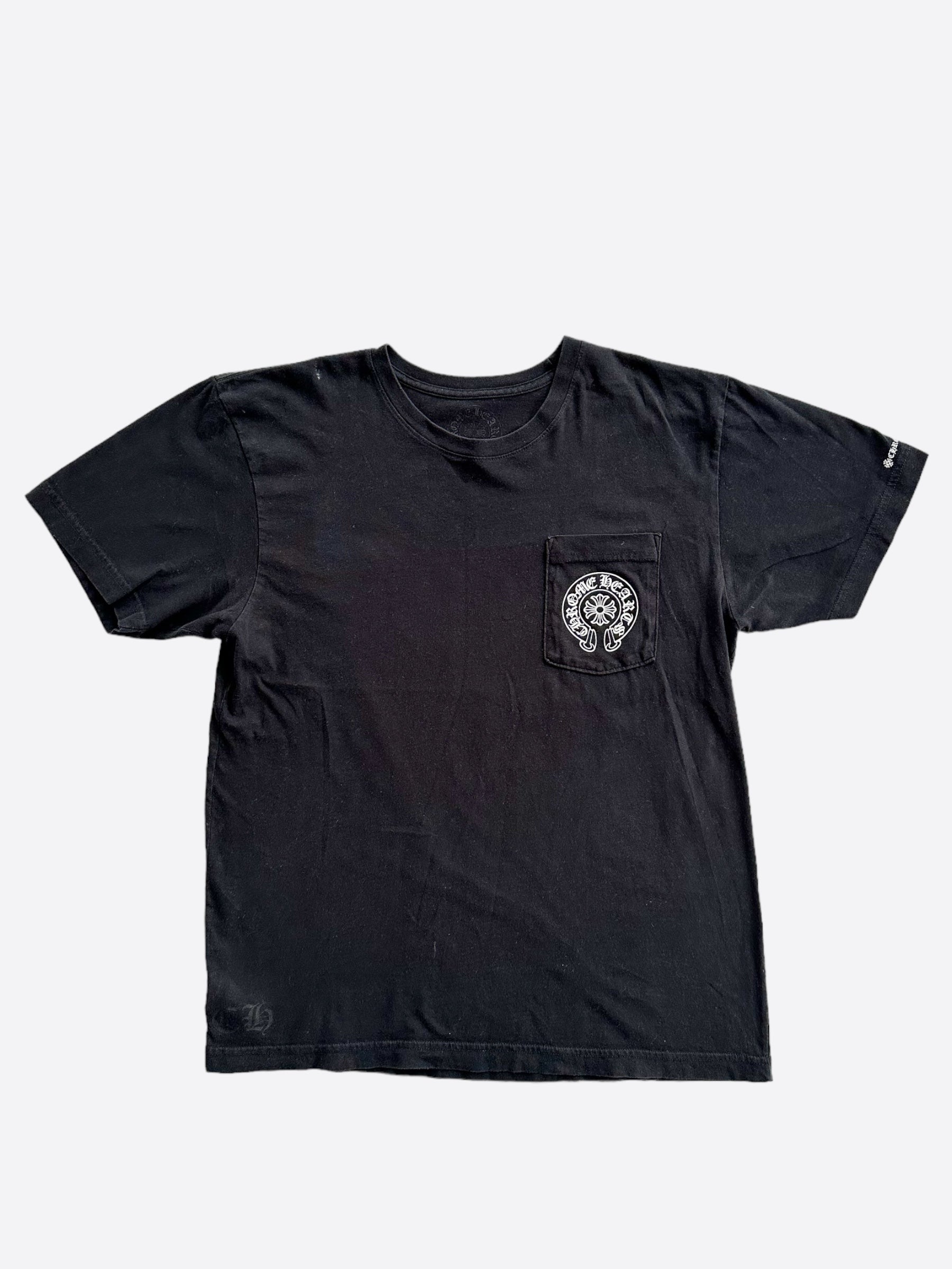 Chrome Hearts Black & White Horseshoe Logo T-Shirt for Men - Stylish Graphic Tee for Casual Wear & Street Fashion