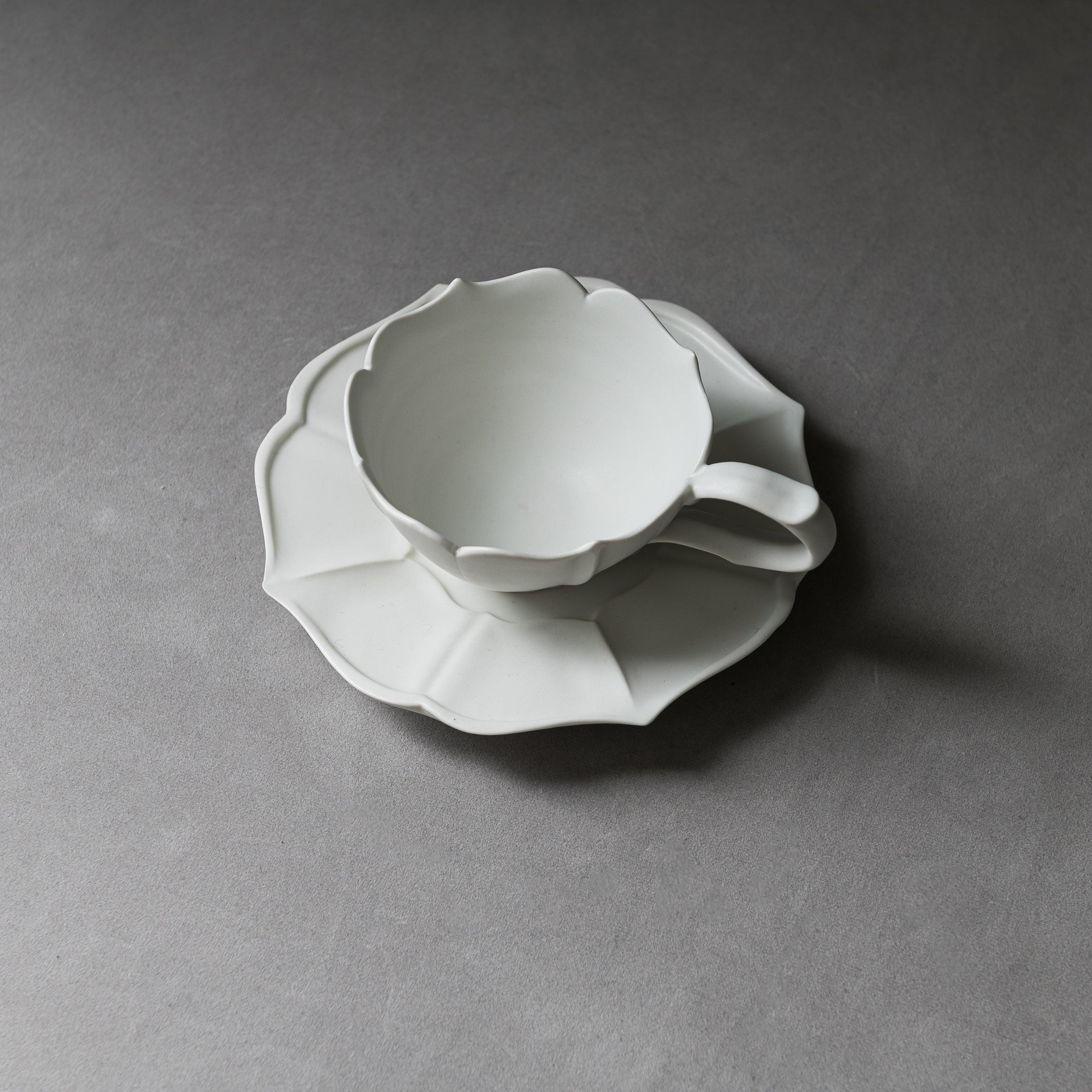 Handmade Ryoka Teacup and Saucer Set - Traditional Utsuki Yaki Japanese Ceramic Tea Cup with Elegant Floral Design - Perfect for Matcha, Green Tea, and Tea Ceremonies