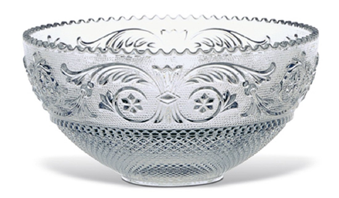 Baccarat Arabesque Small Candy Dish 2103573 - Elegant Crystal Candy Bowl for Home Decor, Wedding Favors & Luxury Gift Giving