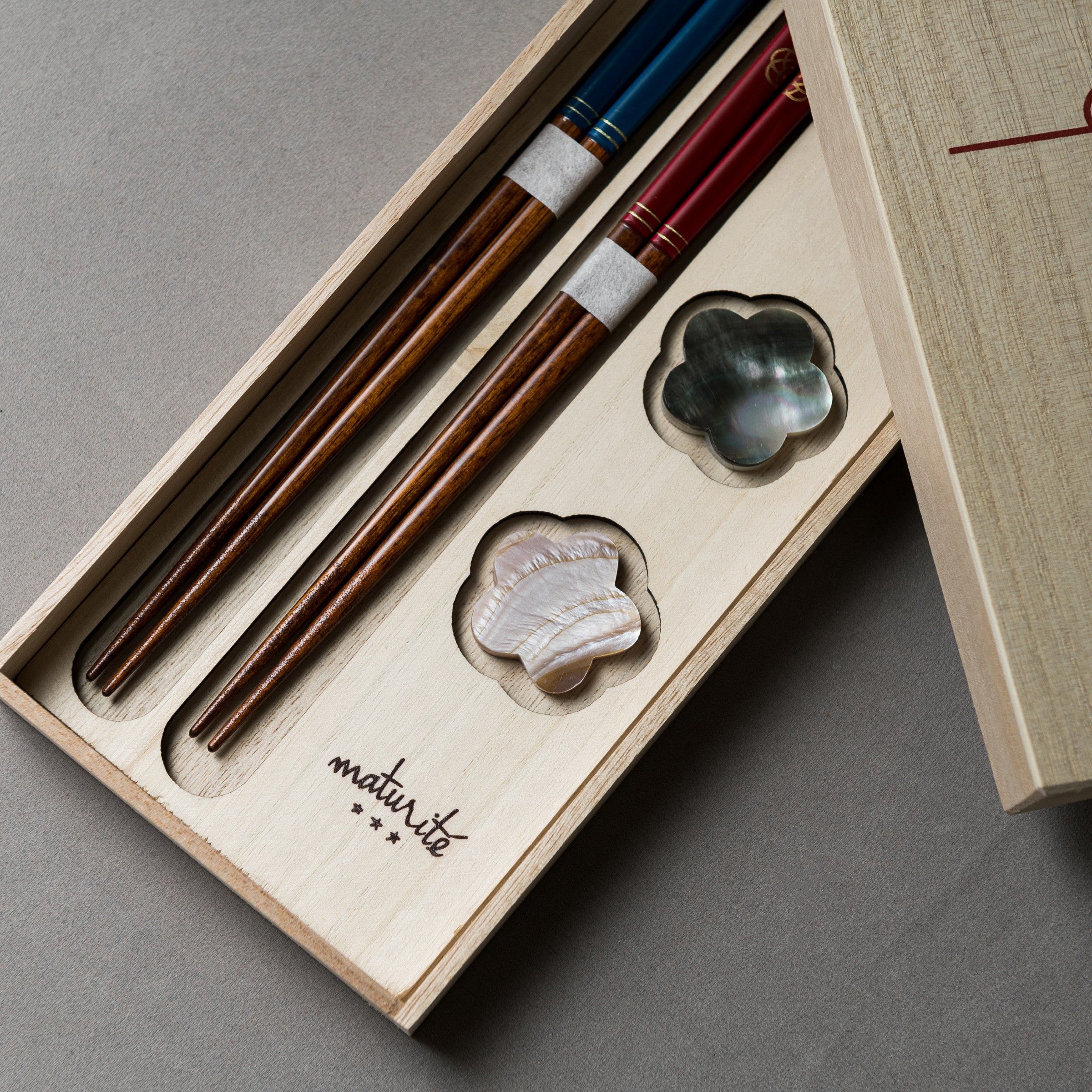 Premium Mizuhiki Chopstick Gift Set - Handcrafted Japanese Lacquerware Chopsticks with Elegant Knot Decoration - Perfect for Weddings, Anniversaries, and Special Occasions