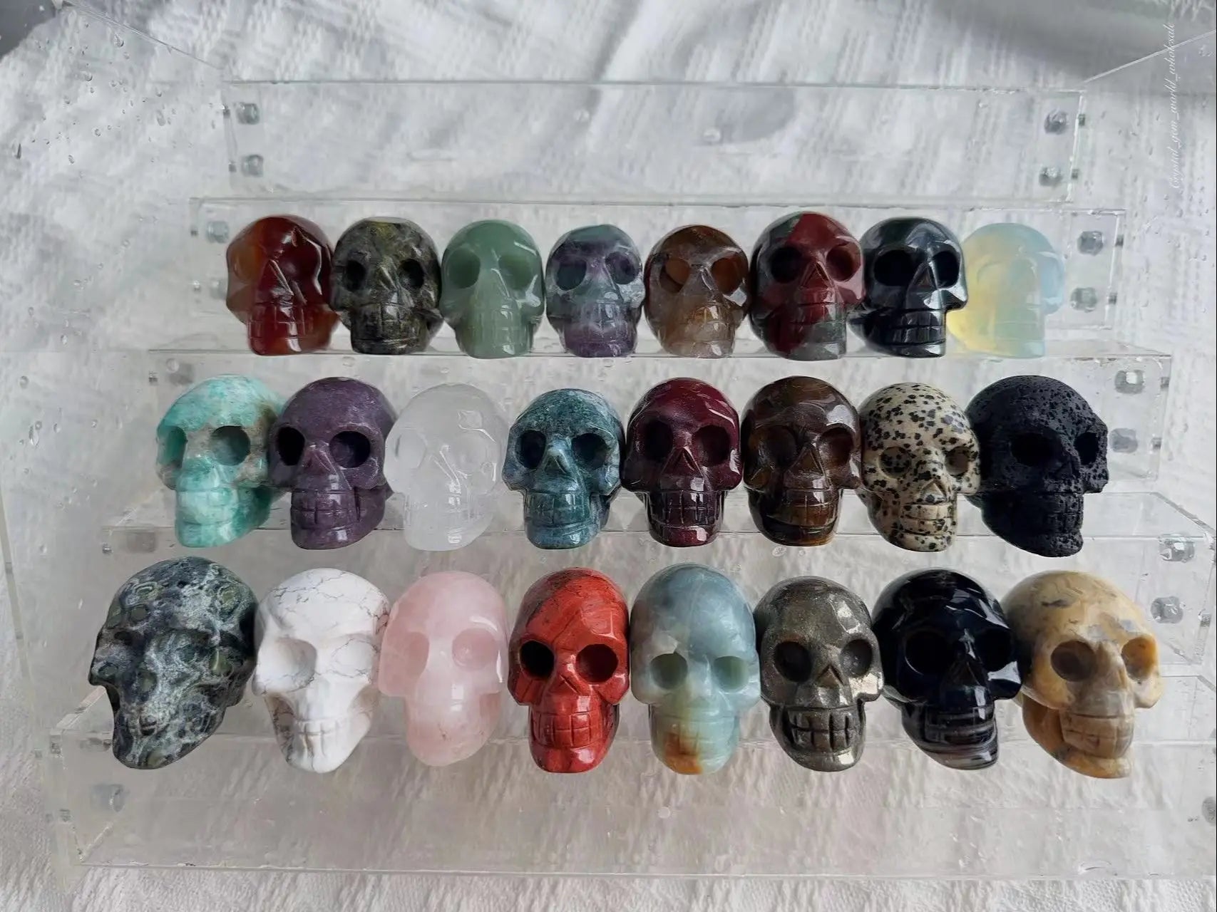 1PC Natural Fluorite Rose Quartz Lepidolite Obsidian Hand Carved Crystal Skull - 2 Inch Spiritual Healing Stone for Reiki, Meditation & Halloween Decor - Perfect Gift for Energy Workers & Crystal Collectors
