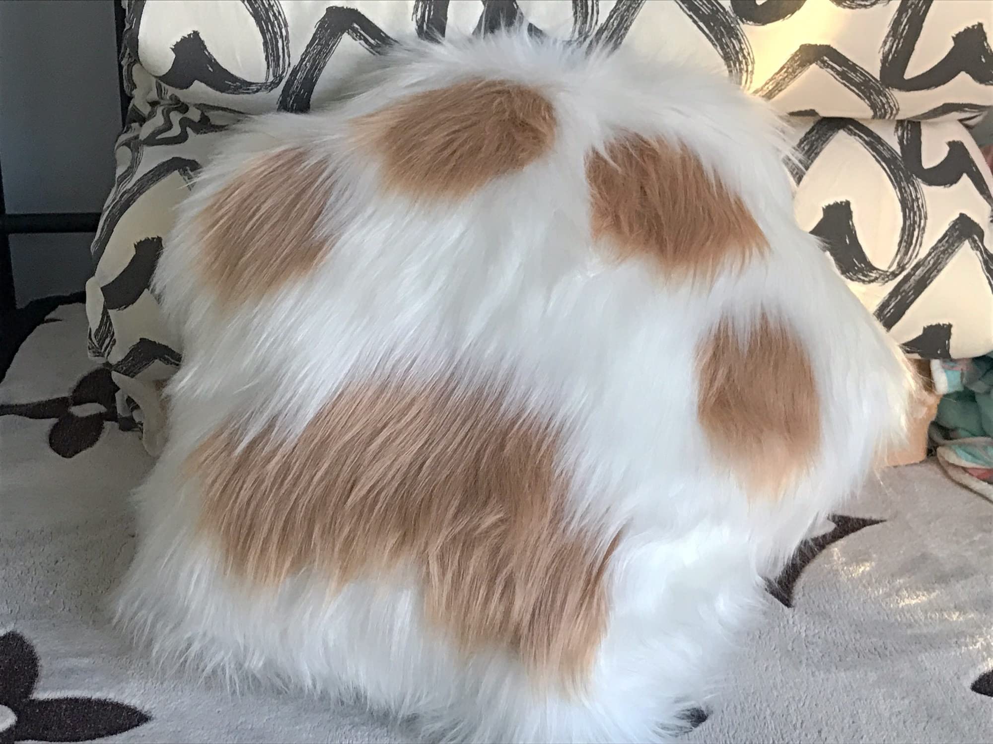 Fluffy Throw Pillows - Soft Fuzzy Decorative Cushions in Paw Shape for Living Room, Bedroom, Office & Car Decor - Perfect for Sofas, Chairs and Cozy Home Styling