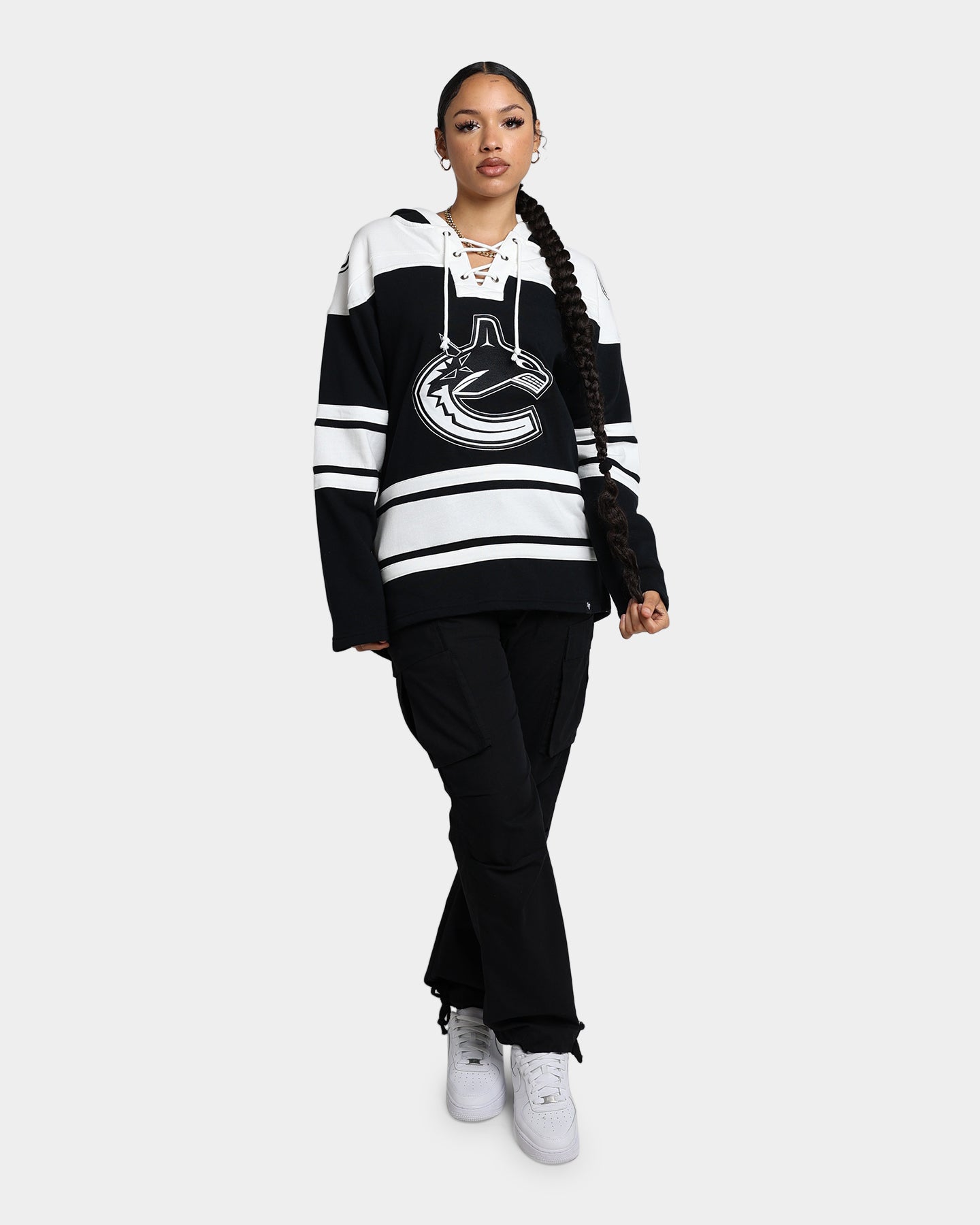 47 Brand Vancouver Canucks Superior Lacer Hoodie - Jet Black NHL Hockey Fan Apparel for Men & Women - Perfect for Game Day & Casual Wear