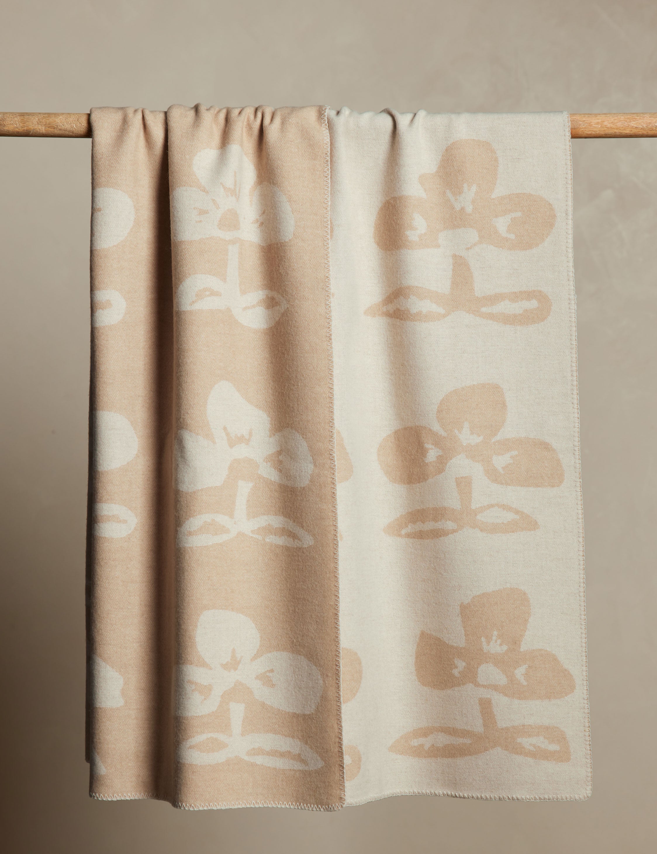 Sarah Sherman Samuel Apila Reversible Wool Throw Blanket - Soft & Cozy Winter Bedding for Couch, Sofa, Bed - Perfect for Home Decor, Gift & Cold Weather Snuggling