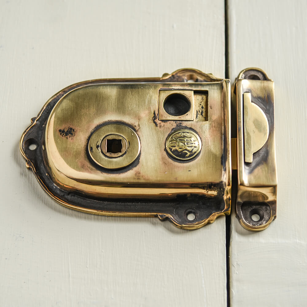 Vintage Antique Brass Round Ended Rim Latch - Classic Door Hardware for Home & Cabinets - Perfect for Interior Doors, Cabinets, and Furniture Restoration Projects