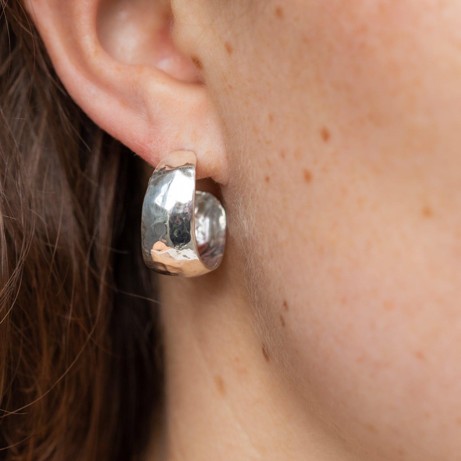 Textured Moon Stud Earrings for Women - Dainty Silver Moon Hoop Earrings for Everyday Wear | Perfect for Casual Outfits, Date Nights & Gifts