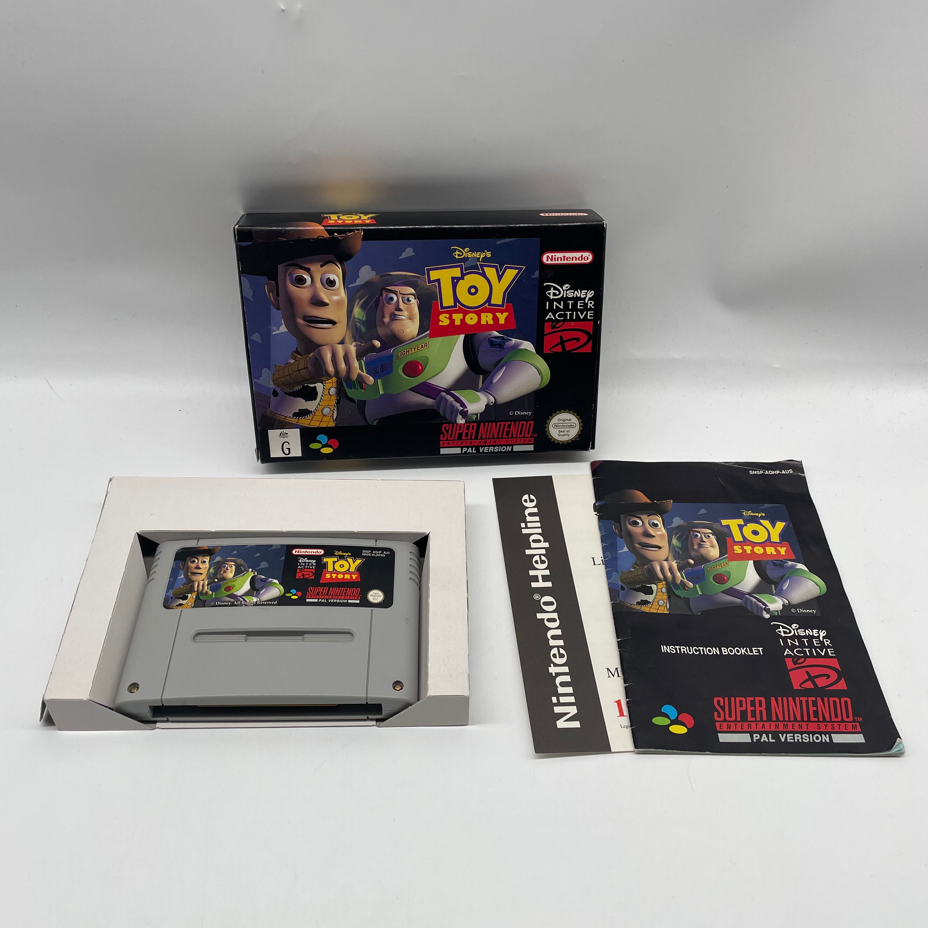 Original Disney Toy Story SNES Game Complete in Box - Retro Nintendo Entertainment System Classic for Collectors & Gamers - Perfect for Nostalgic Gaming & Display
