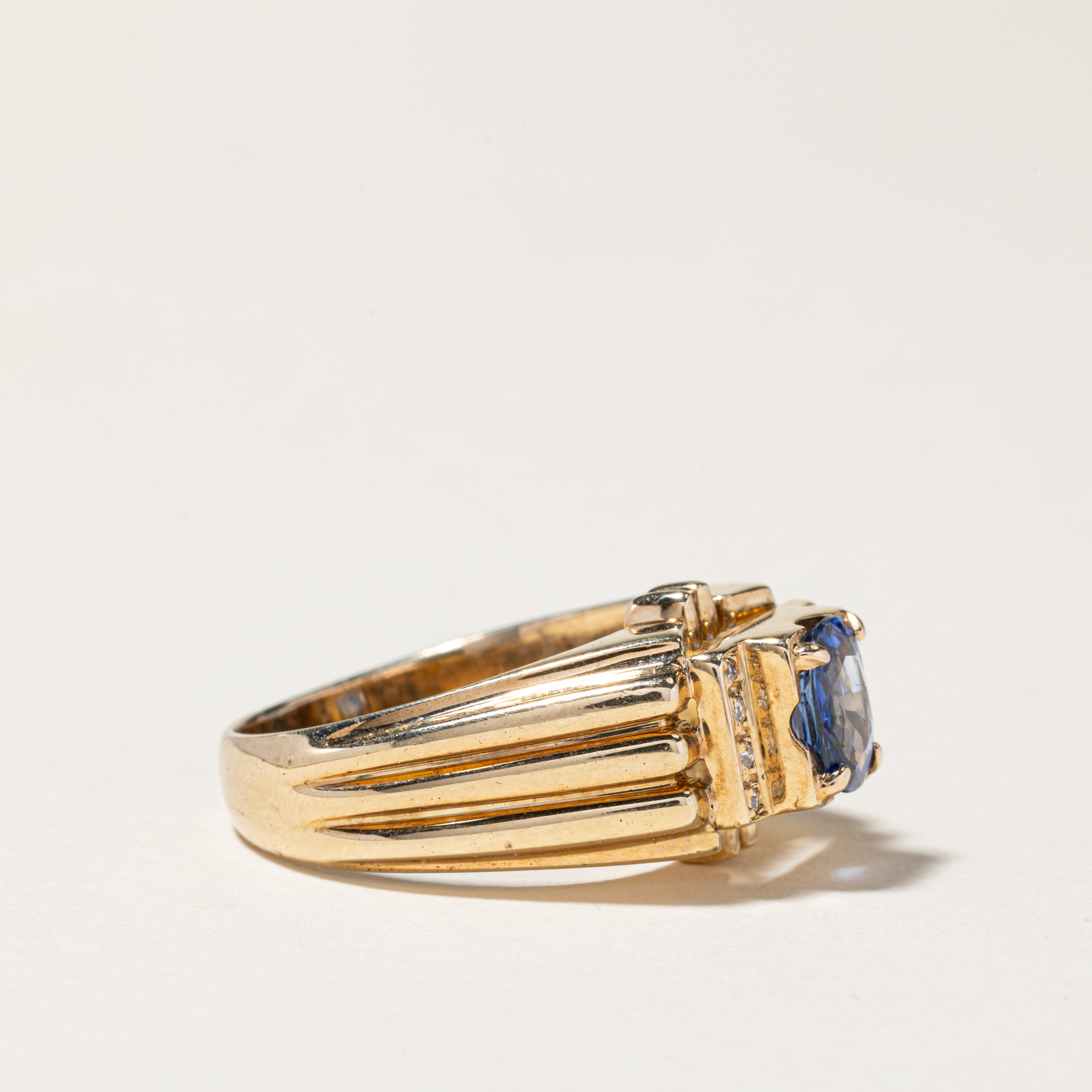 14K Yellow Gold Sapphire and Diamond Cocktail Ring - 1.17ct Sapphire & 0.05ctw Diamonds - Size 8 - Elegant Statement Jewelry for Parties, Weddings & Special Occasions