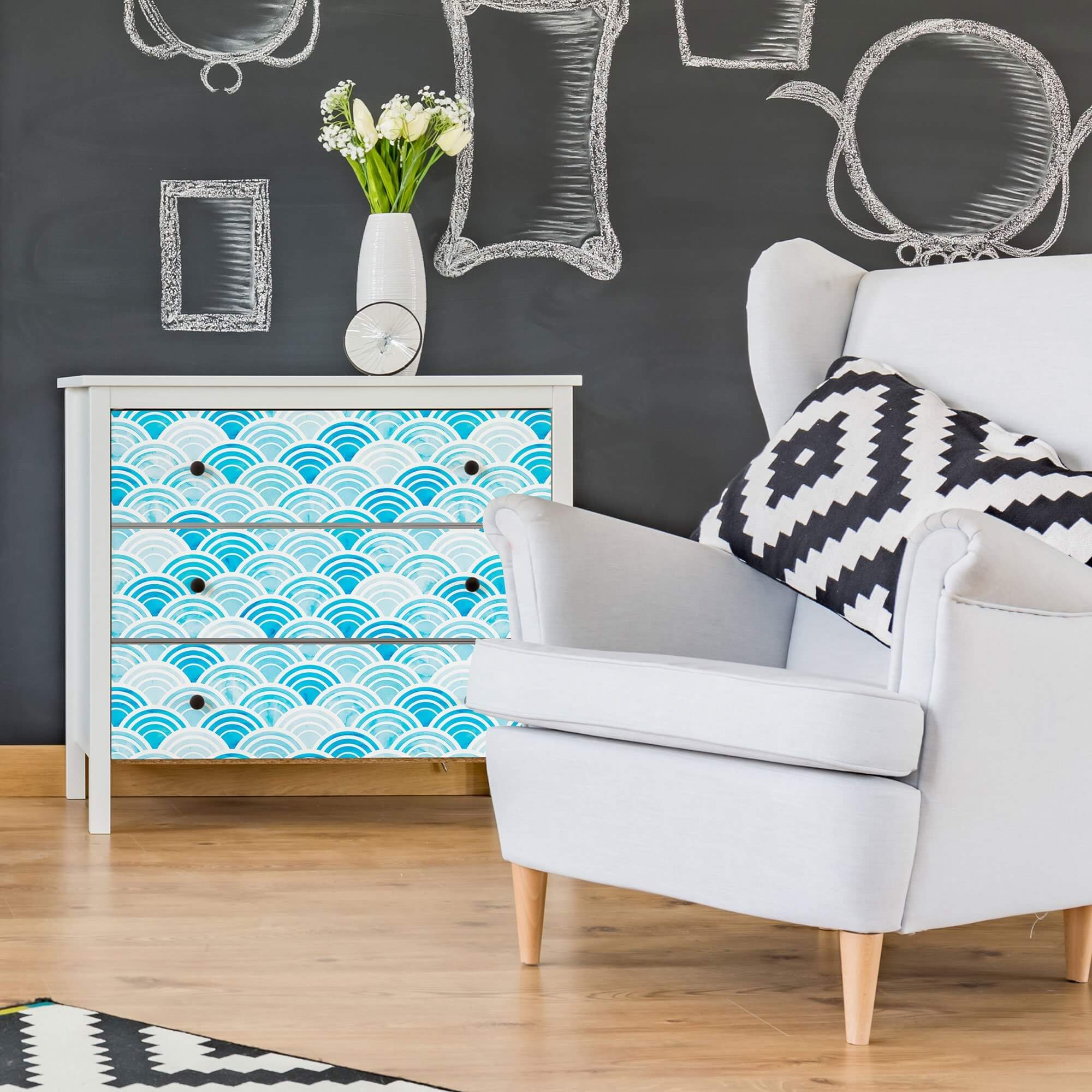 Blue and White Geometric Circles Peel and Stick Removable Wallpaper - Self-Adhesive Decorative Wall Covering for Bedroom, Living Room, Nursery & Home Office