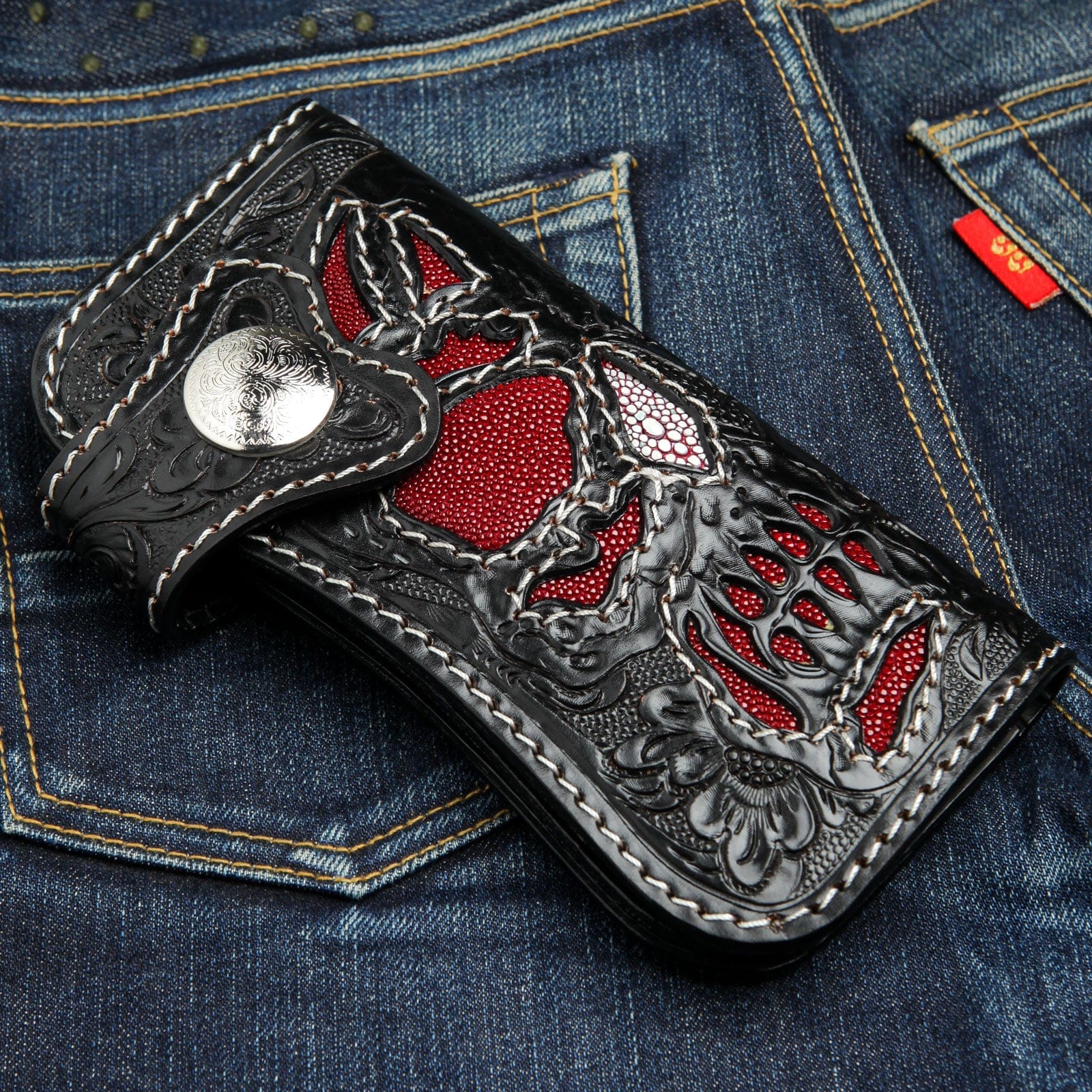 Black Phantom Skull Genuine Leather Biker Wallet for Men - Premium Motorcycle Rider Wallet with Chain - Perfect for Bikers, Gift for Motorcycle Enthusiasts