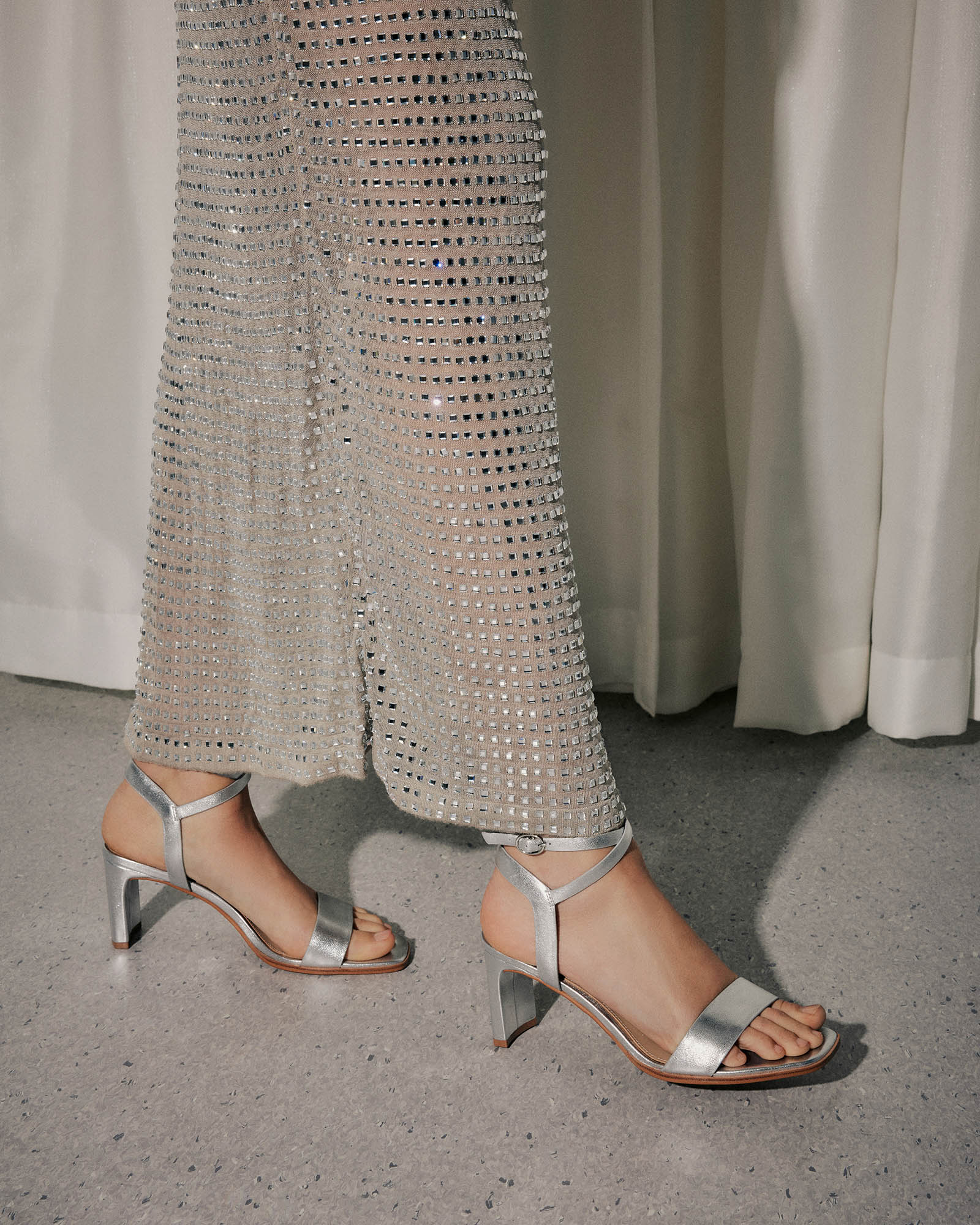 NATSU Women's Soft Silver Leather Mid Heel Sandals - Comfortable Summer Dress Shoes for Weddings, Parties & Beach Vacations
