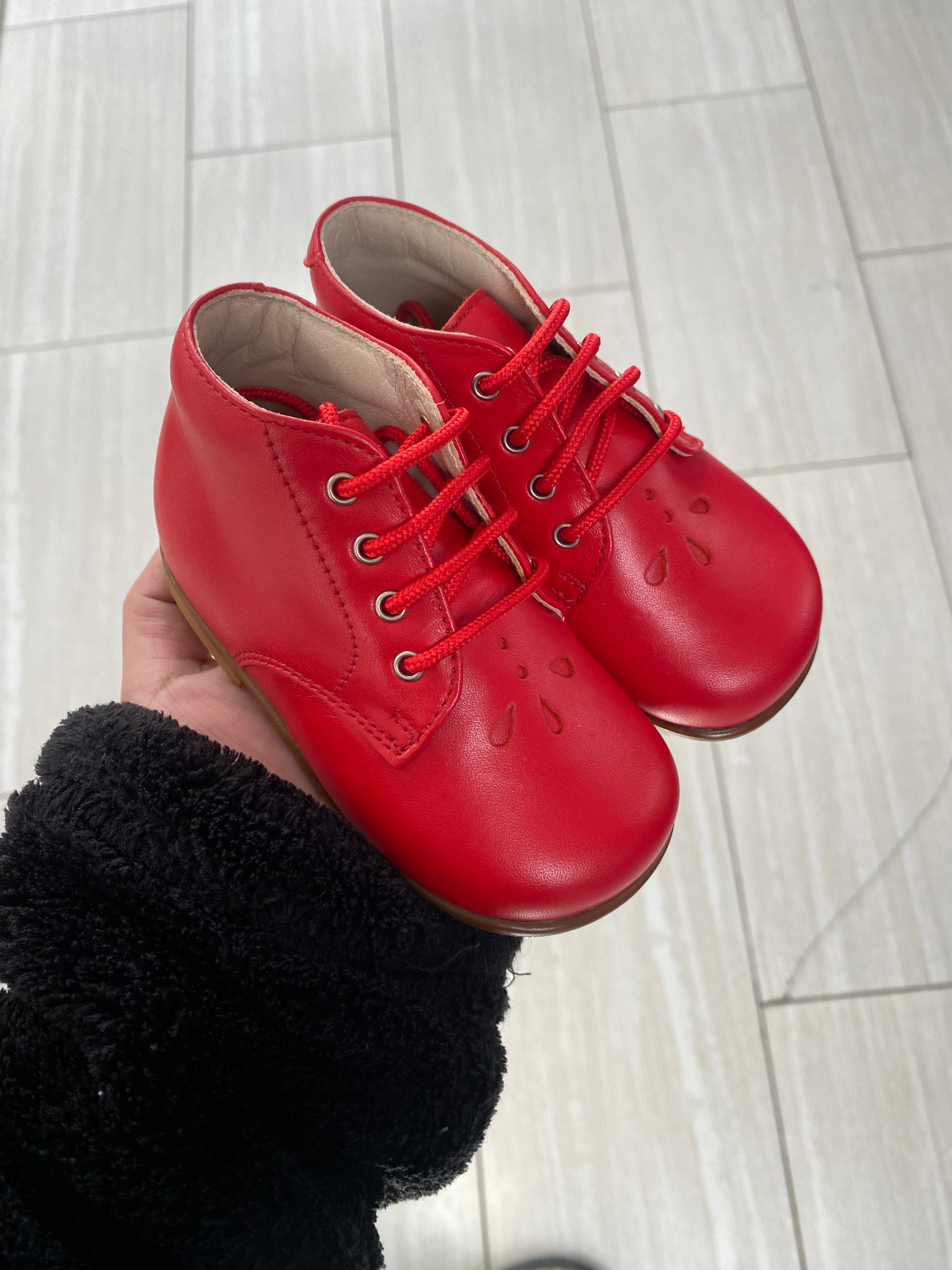 Beberlis Red Teardrop Baby Shoes - Soft & Comfortable First Walkers for Infants & Toddlers - Perfect for Special Occasions, Photo Shoots & Everyday Wear
