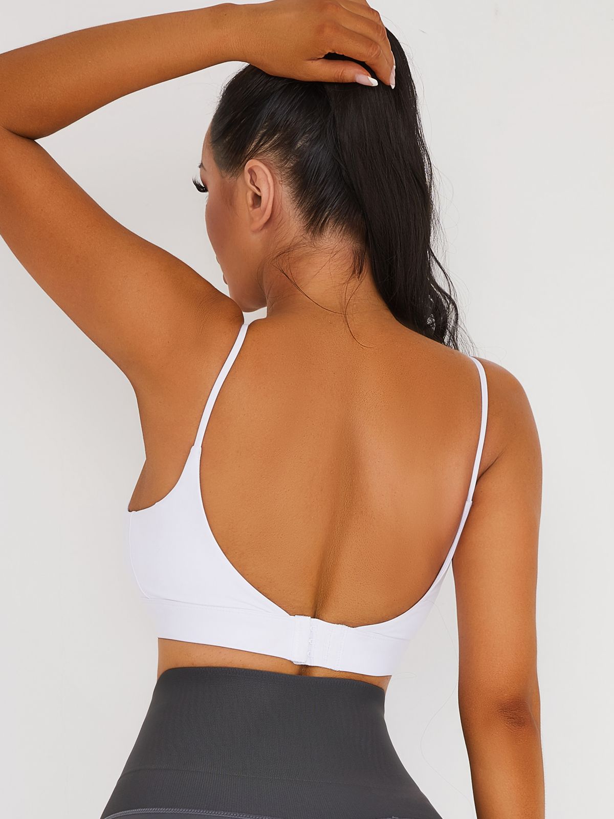 ZASUWA Women's U-Shaped Back Support Sports Bra - High Impact Workout, Yoga, Running & Gym Activewear for Women