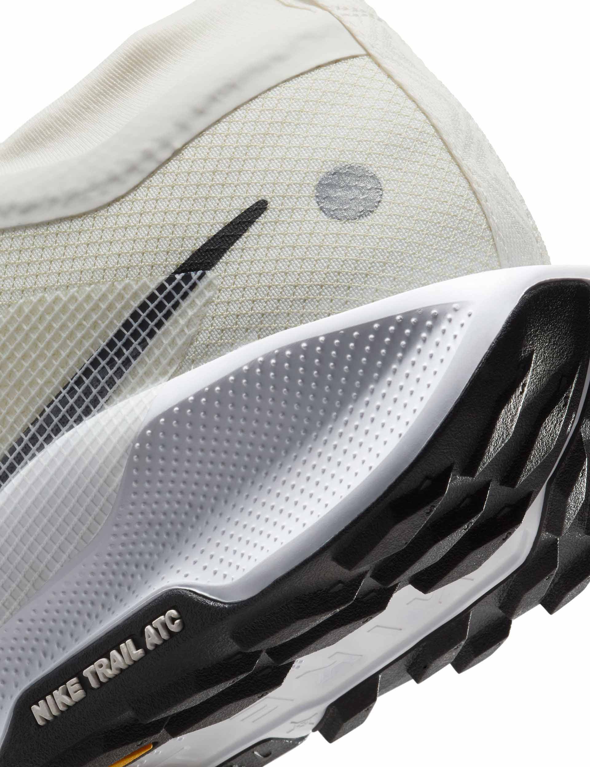 Pegasus Trail 5 Gore-Tex Waterproof Hiking Shoes for Men & Women - Phantom/Black/White/University Gold - Trail Running & Outdoor Adventure Footwear