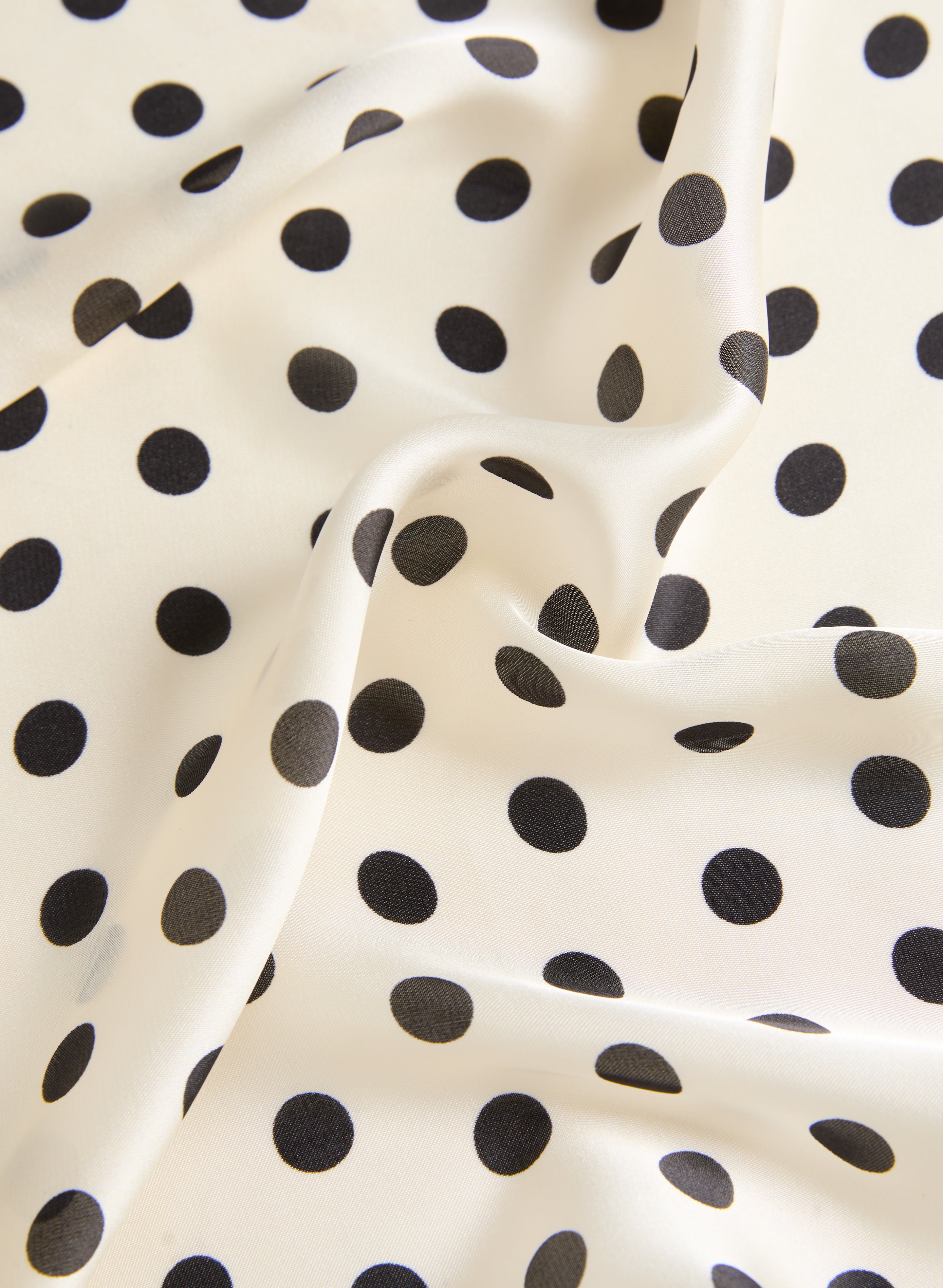 Elegant Dot Print Square Scarf for Women - Soft Fashion Scarf Wrap for Casual, Office & Evening Outfits - Perfect Accessory for Fall & Winter Seasons