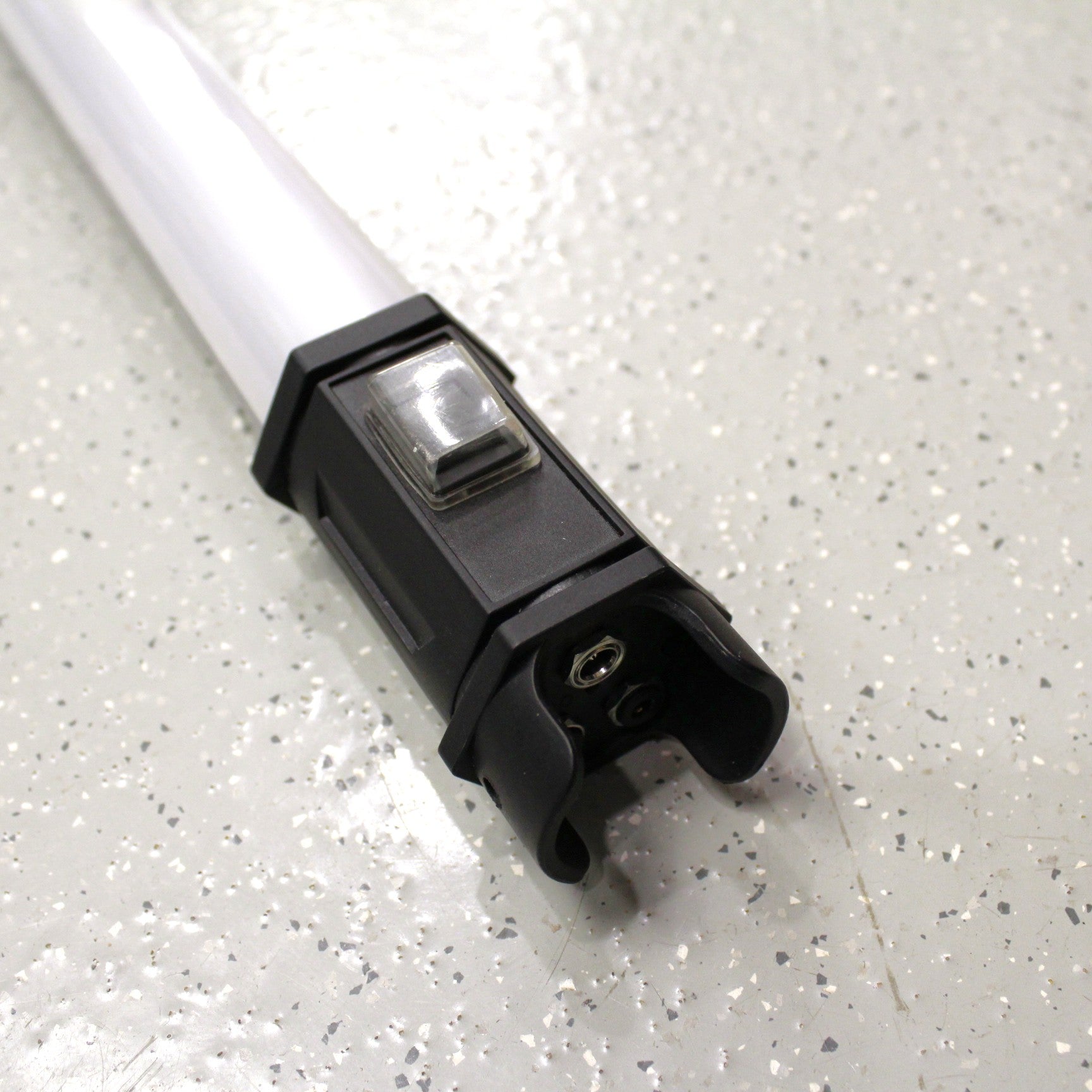 NanLite PavoTube 15C 2ft RGBW LED Tube Light with Built-in Battery - Perfect for Photography, Videography & Studio Lighting (Open Box Excellent Condition)