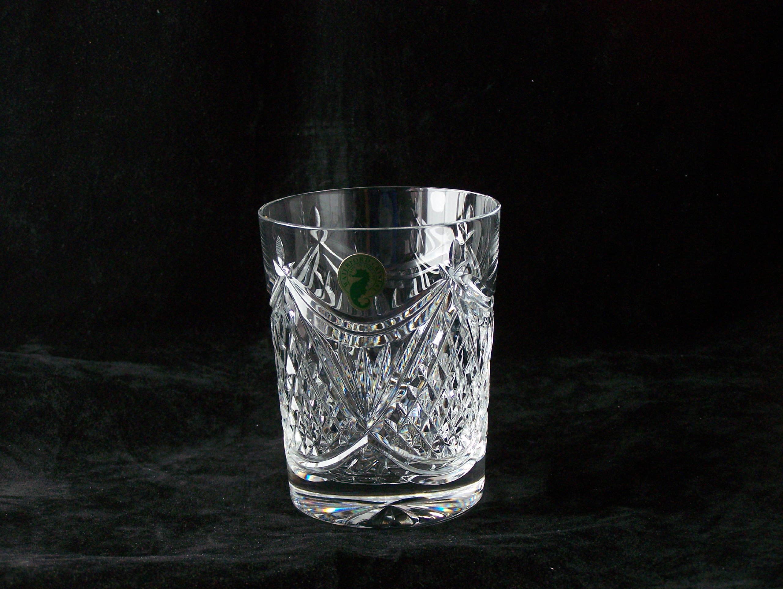 Waterford 2-Piece Garland Christmas 12oz Flat Tumblers Set - Holiday Drinkware for Hot & Cold Beverages - Perfect for Christmas Parties, Home Decor & Gift Giving