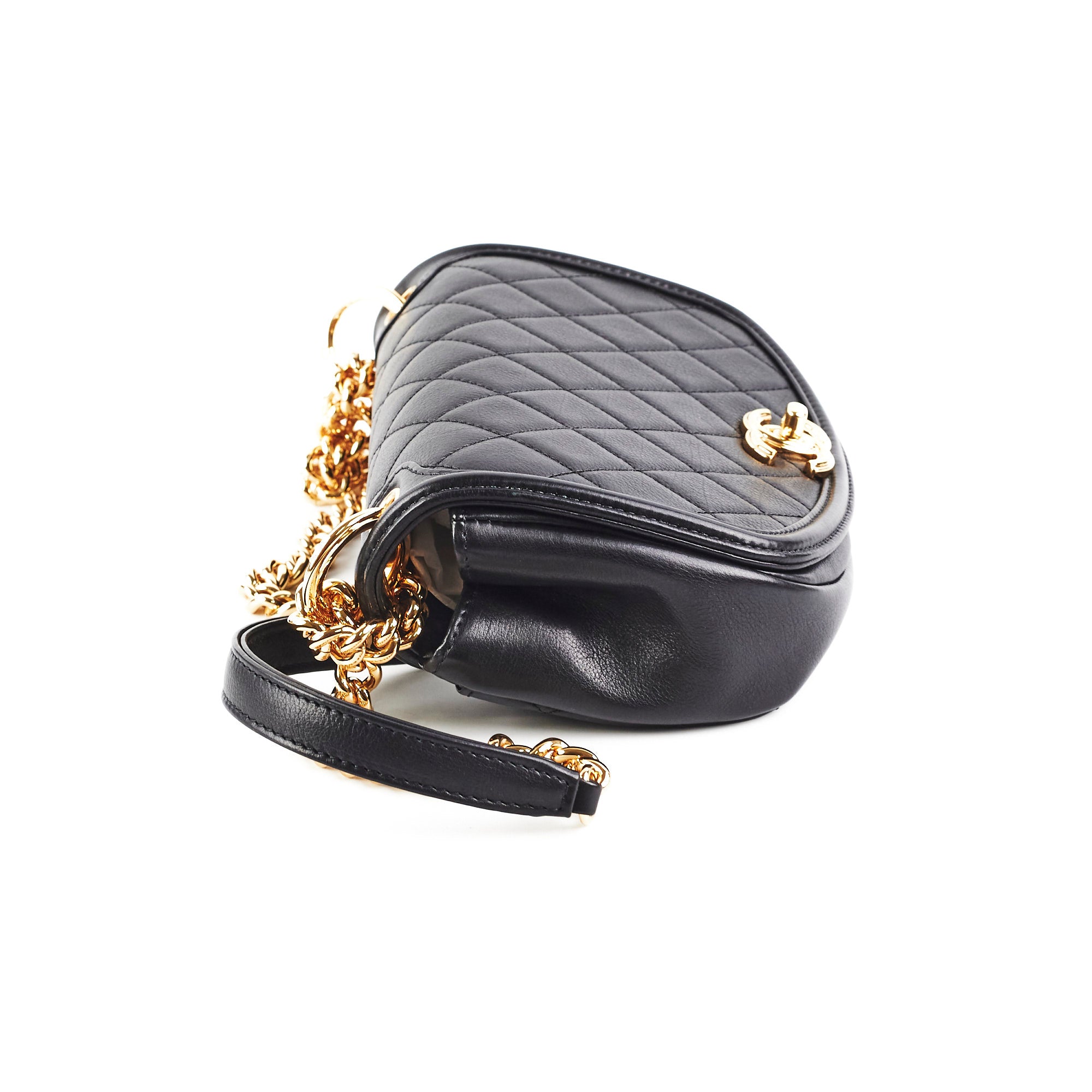 Chanel Classic Flap Bag in Black Calfskin Leather - Luxury Handbag for Women, Perfect for Evening Events & Special Occasions