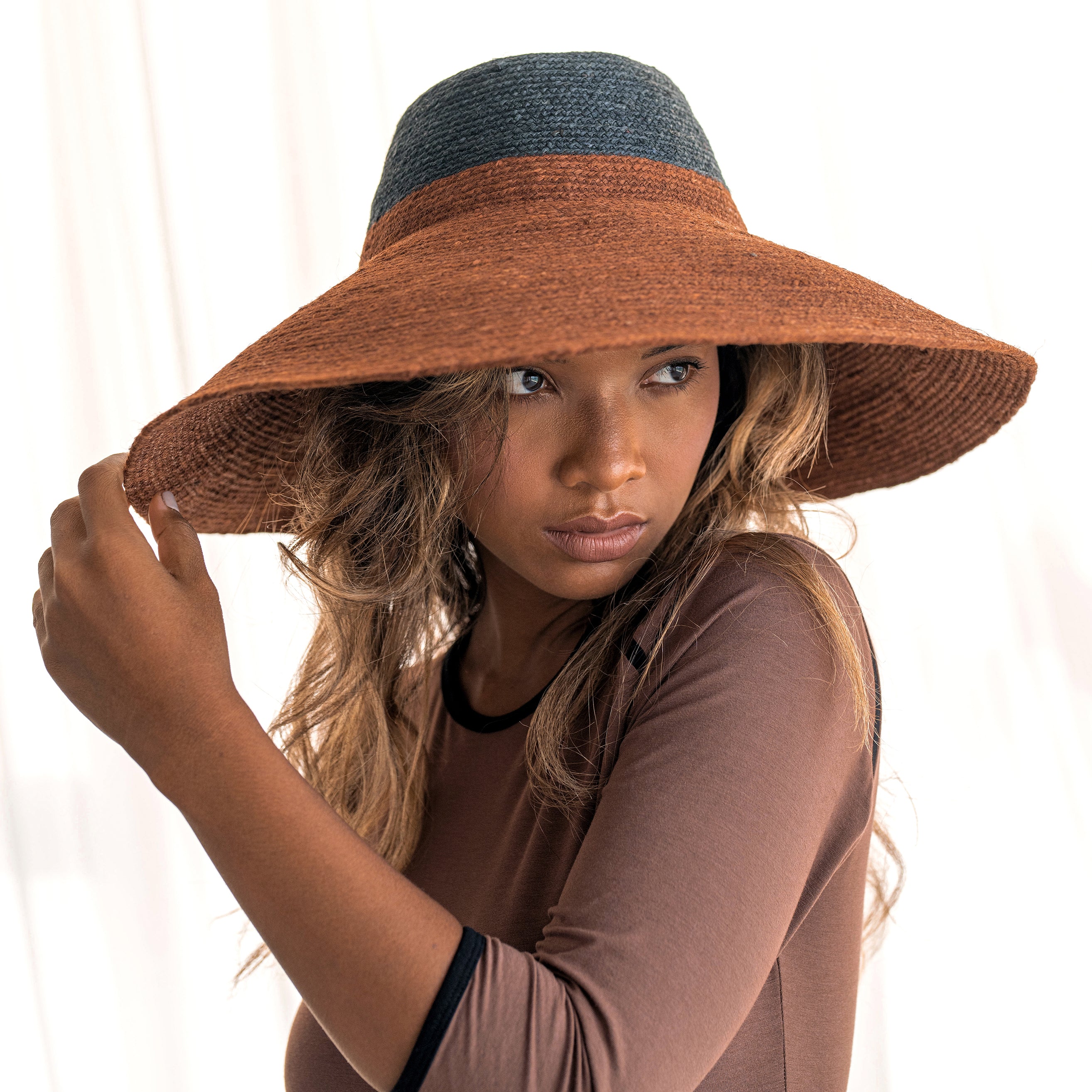 RIRI DUO Jute Straw Hat for Women - Burnt Sienna & Black Sun Hat - Perfect for Beach, Vacation, and Summer Outdoor Activities