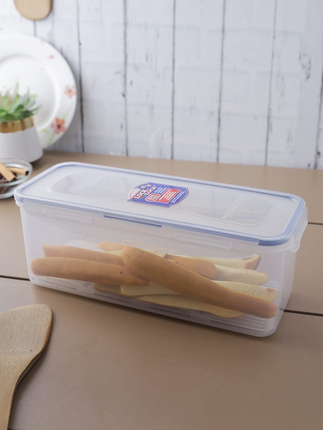LOCK & LOCK Airtight Rectangular Food Storage Container with Drain Tray - 64.63 oz (8.45 Cup) BPA-Free Plastic Kitchen Organizer - Perfect for Meal Prep, Leftovers & Refrigerator Storage