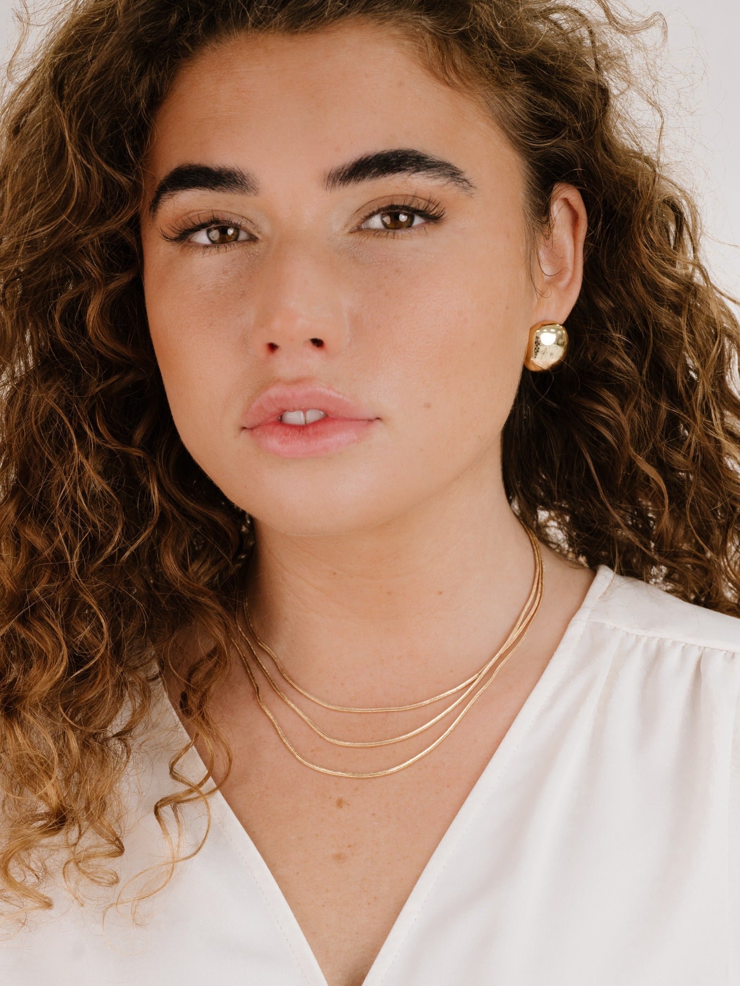 Minimalist Curved Square Stud Earrings for Women - Elegant & Simple Gold Plated Jewelry - Perfect for Everyday Wear, Office & Special Occasions