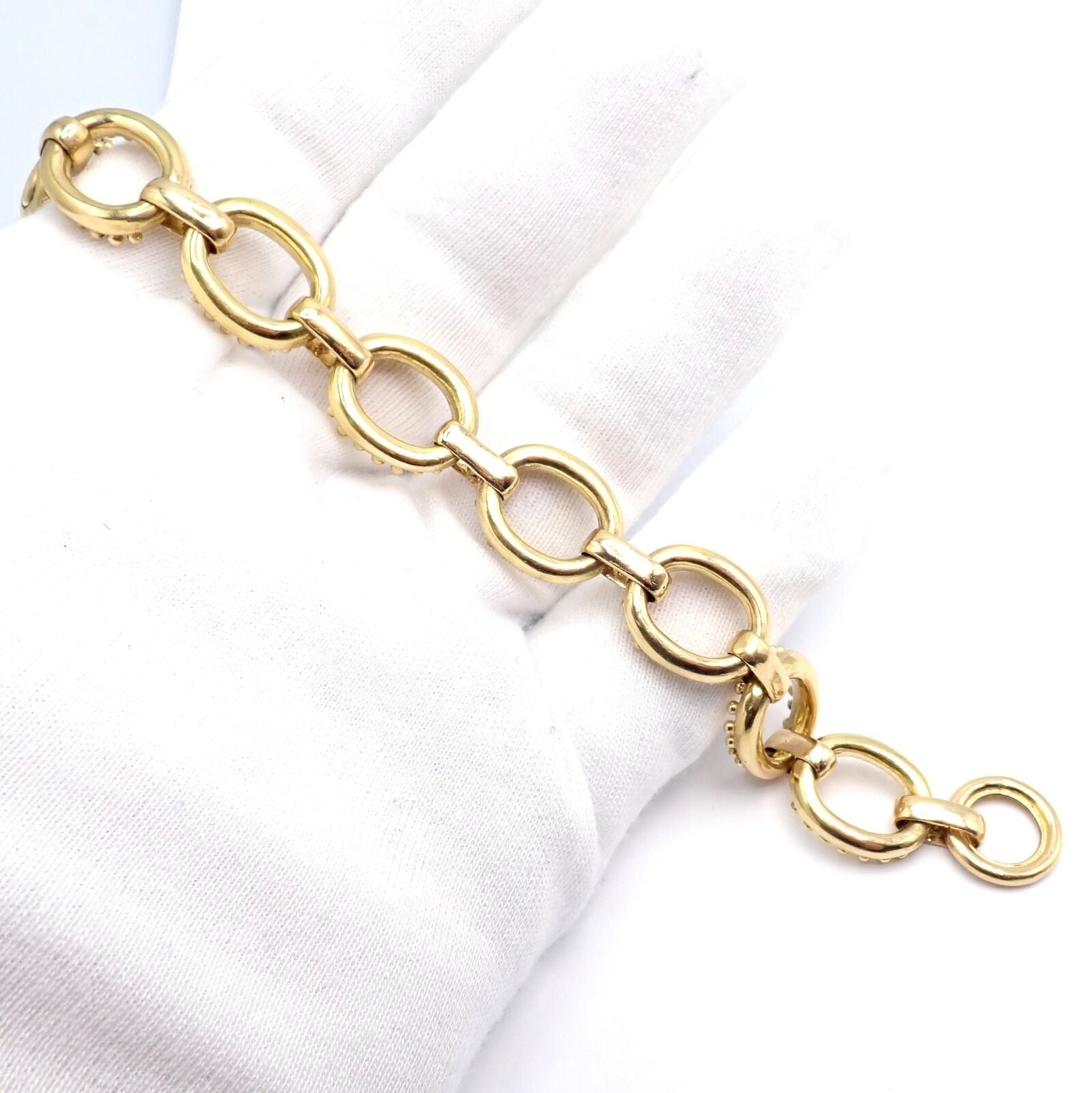 Authentic Elizabeth Locke 18k Yellow Gold Sapphire Medium Link Toggle Bracelet - Elegant Jewelry for Women, Perfect Gift for Anniversary, Birthday & Special Occasions