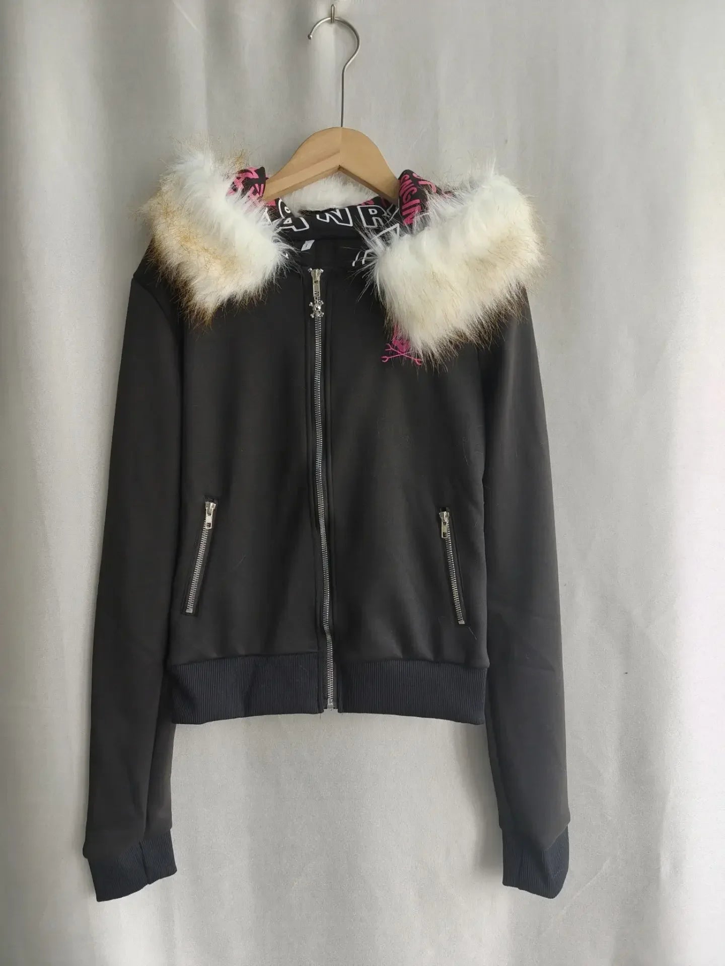 Gothic Black Hoodie for Women - Skull Embroidery Y2K Zipper Jacket | Japanese Streetwear Fashion Sweatshirt & Y2K Tops | Perfect for Halloween, Cosplay & Alternative Fashion