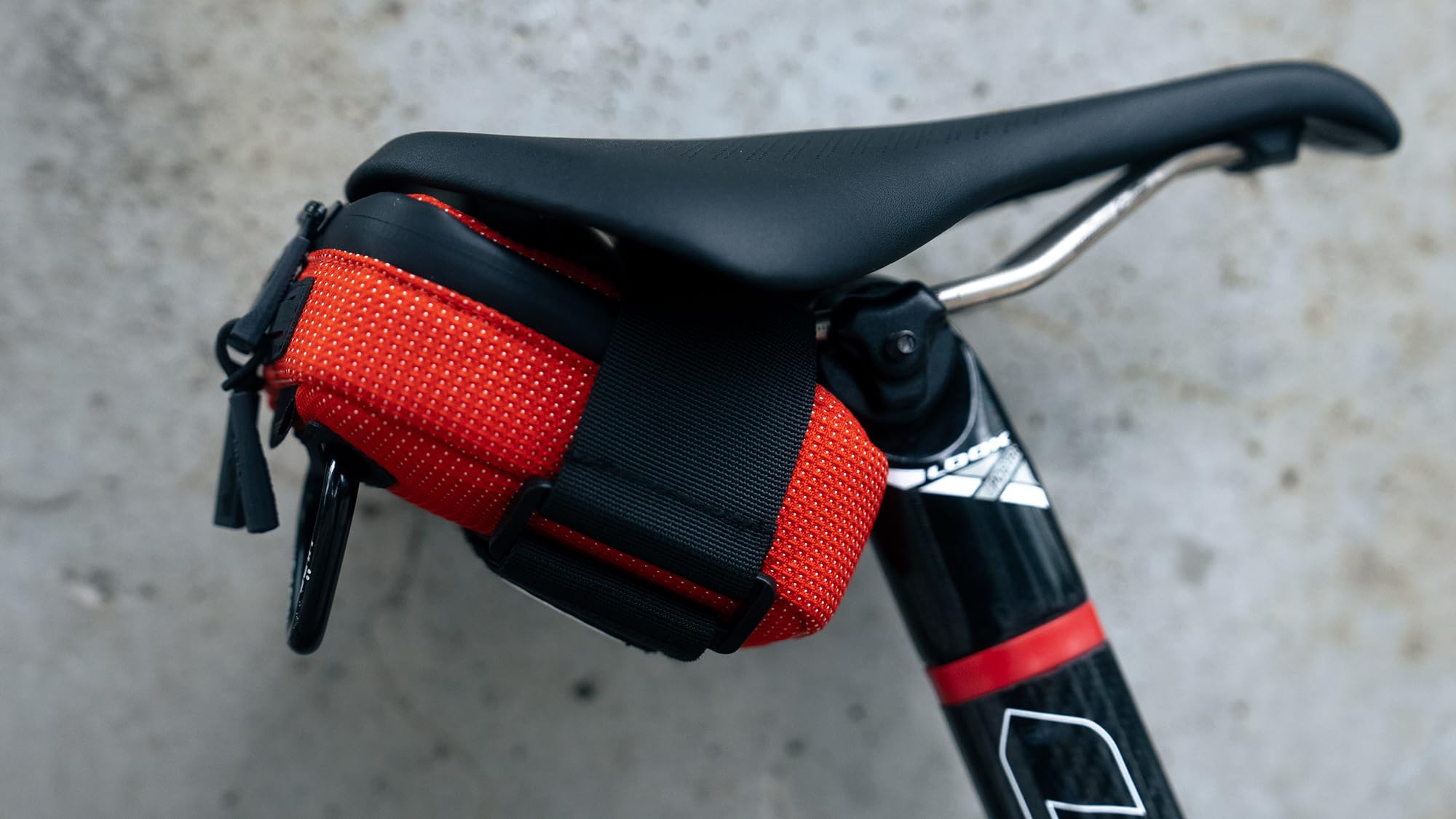 Waterproof NEO PORTER RADTAIL Bike Saddle Bag - Under Seat Bicycle Pouch for Cycling Accessories Storage - Perfect for Road Bikes, Mountain Bikes & Commuting