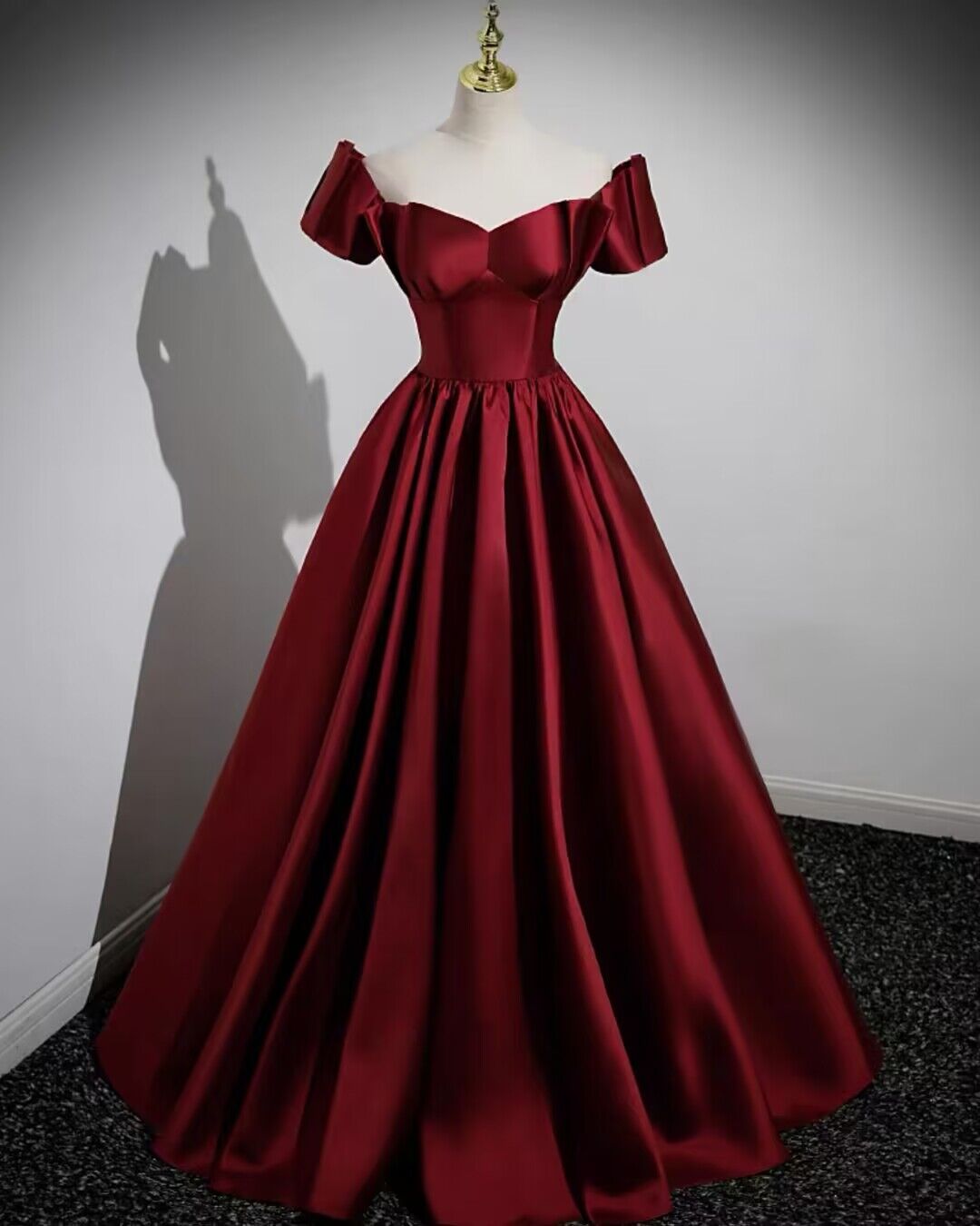 Elegant Burgundy A-Line Satin Long Prom Dress for Formal Events - J2793 | Perfect for Homecoming, Birthday Parties & Evening Galas