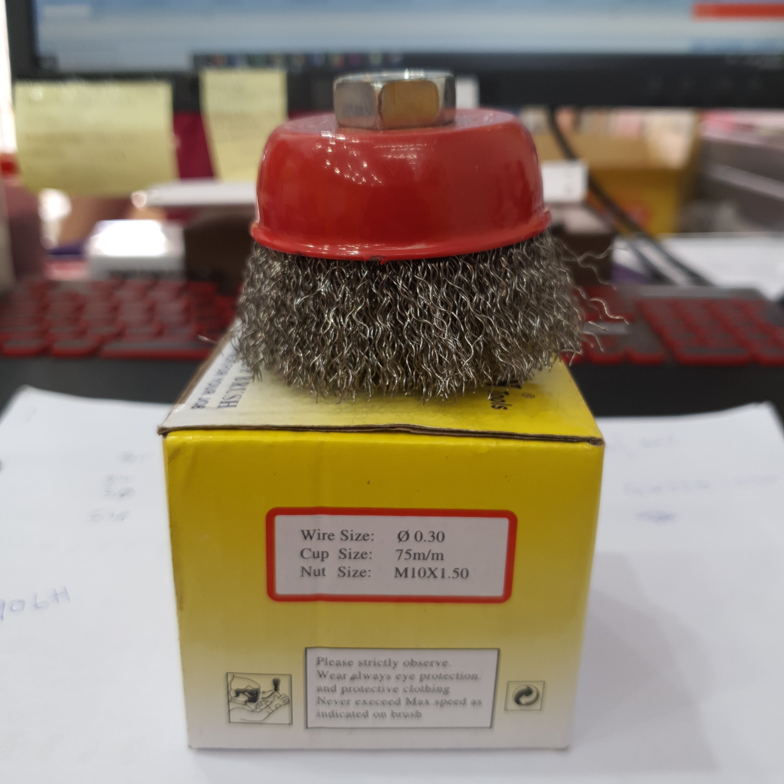 Stainless Steel Action Cup Brush 3Xm10X1.5 - CB8 A 3SS Model | Heavy-Duty Cleaning Tool for Automotive, Industrial & DIY Projects