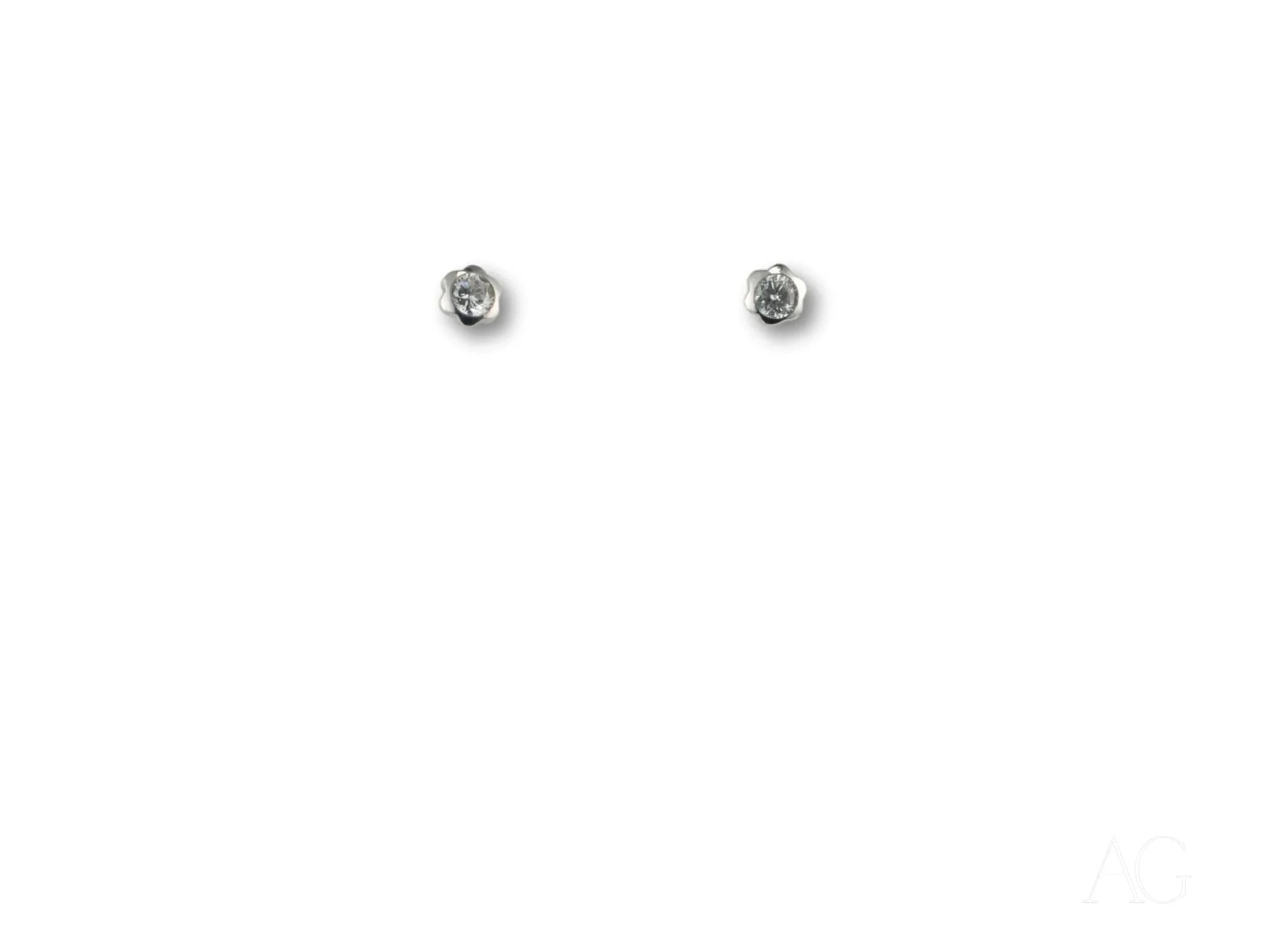 18K White Gold Cubic Zirconia Stud Earrings for Women - Elegant & Hypoallergenic Jewelry for Weddings, Parties & Everyday Wear