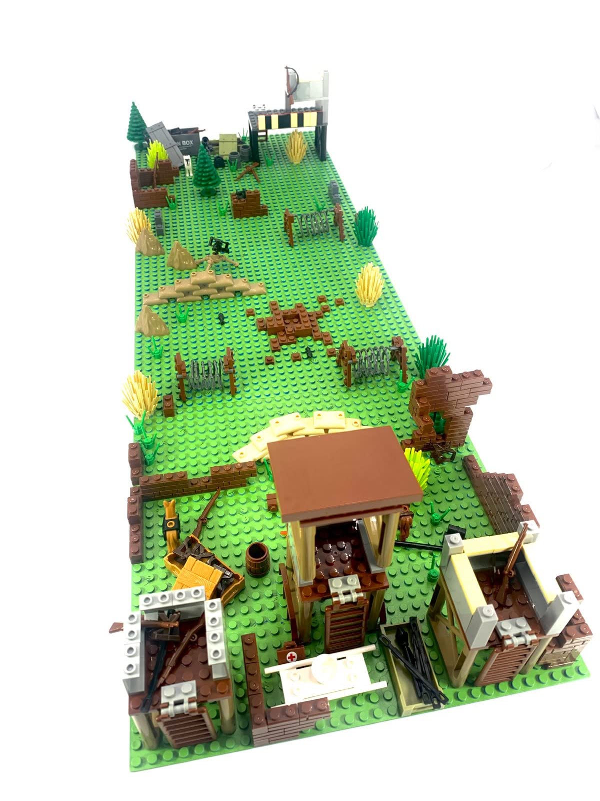 General Jim's Custom Battle Scene 2 - 534-Piece Military Building Block Set with Buildings, Weapons & Barbed Wire | Creative Construction Toy for Teens & Adults | War-Themed Display & Strategy Game Play