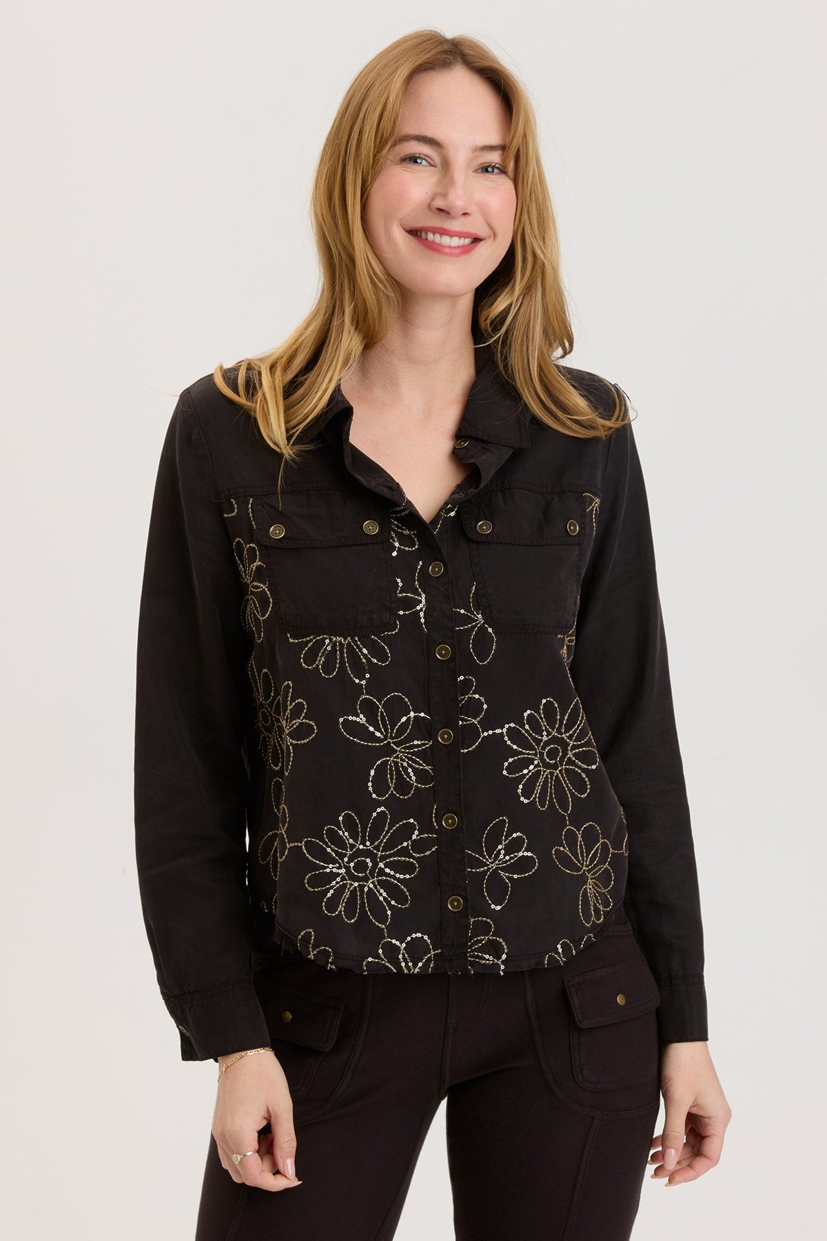 Stylish Black Paisley Shacket for Women - Trendy Overshirt Jacket for Fall & Winter - Perfect for Casual Outfits, Layering, and Outdoor Activities